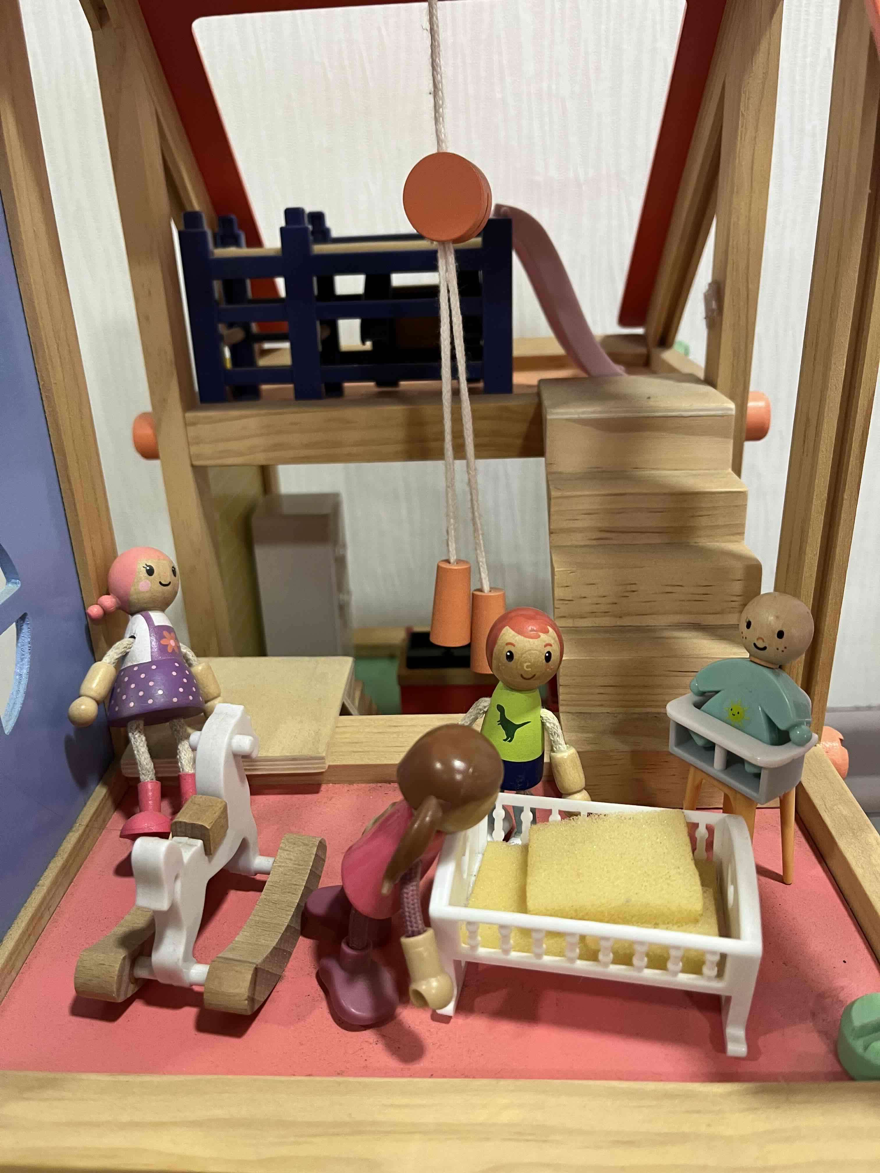 Casa de muñecas de madera - miniatura 3