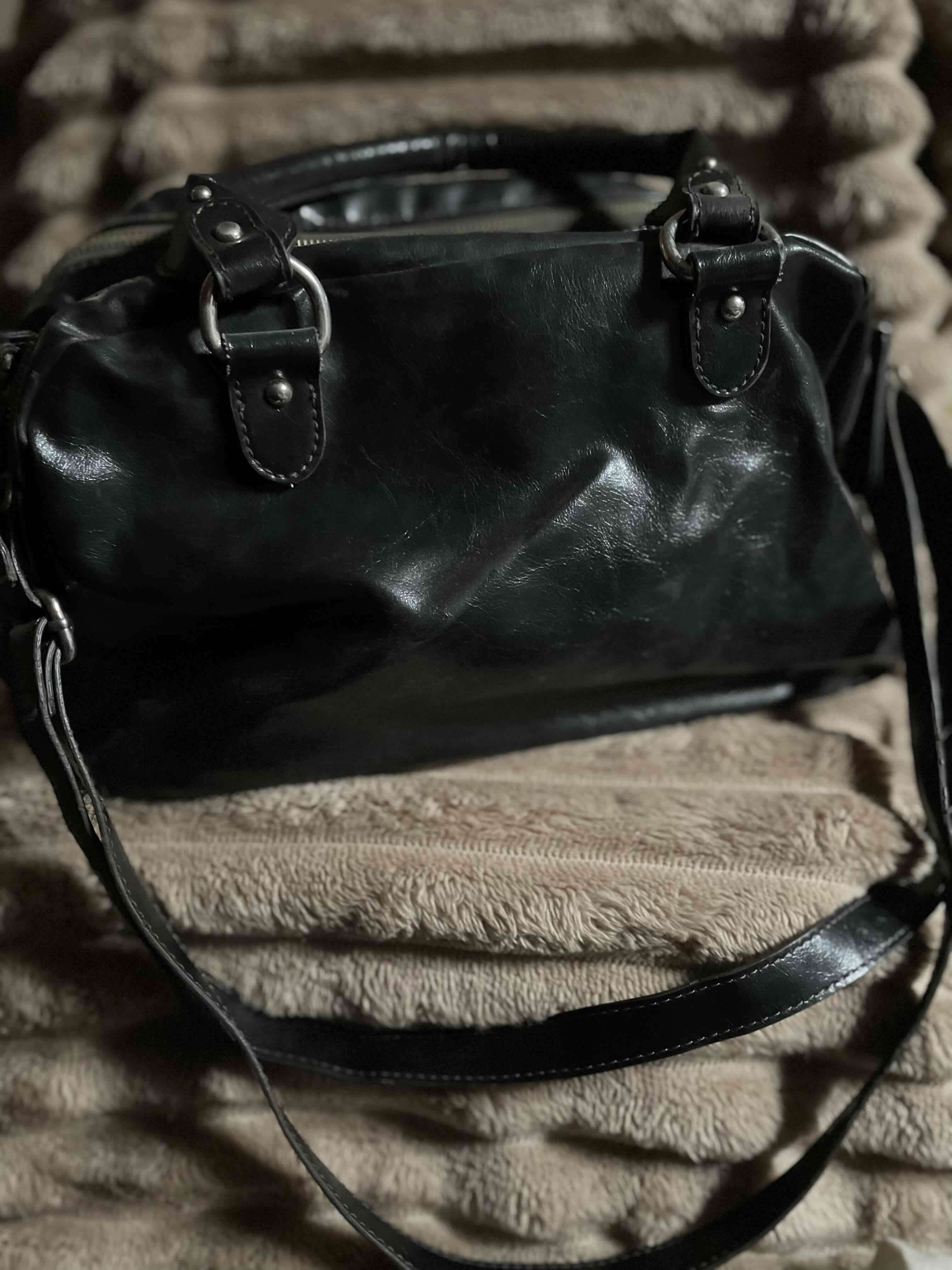 Mochilas y Carteras - miniatura 3