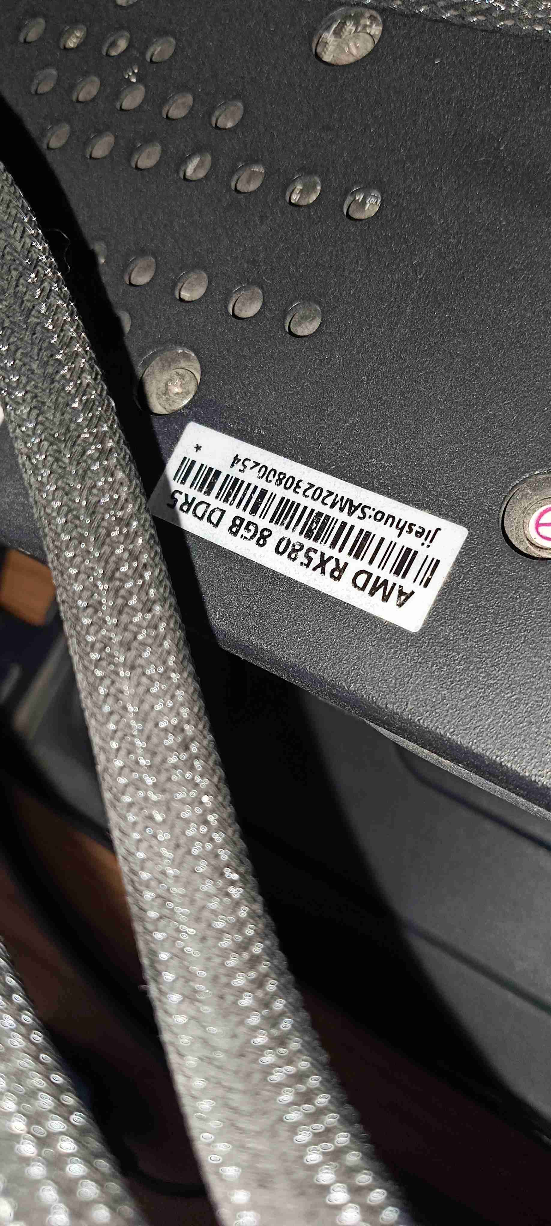 AMD RX 580 8 GB 2048SP / 24 GB RAM / SSD 500 GB - miniatura 3