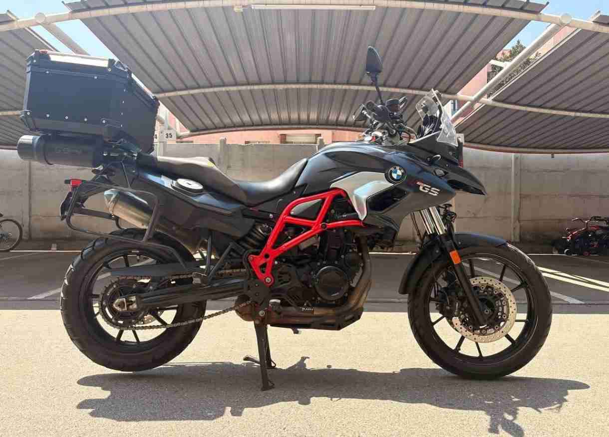 Moto BMW F700 GS2 - miniatura 2