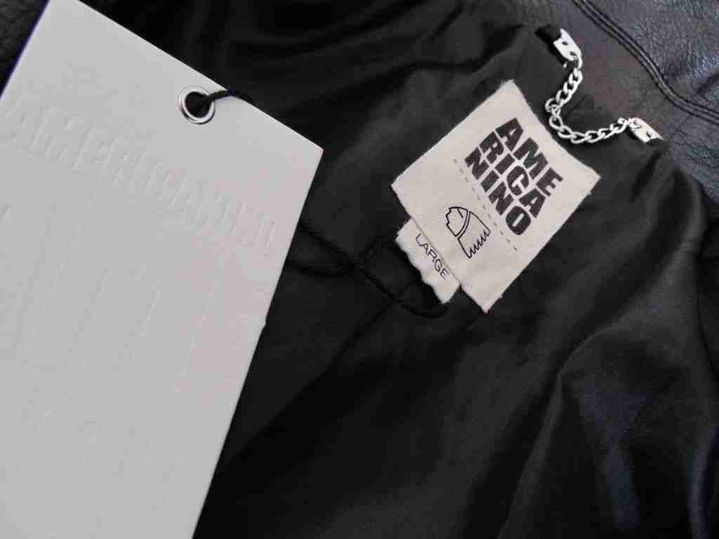 Chaqueta de cuero negra estilo biker - miniatura 5