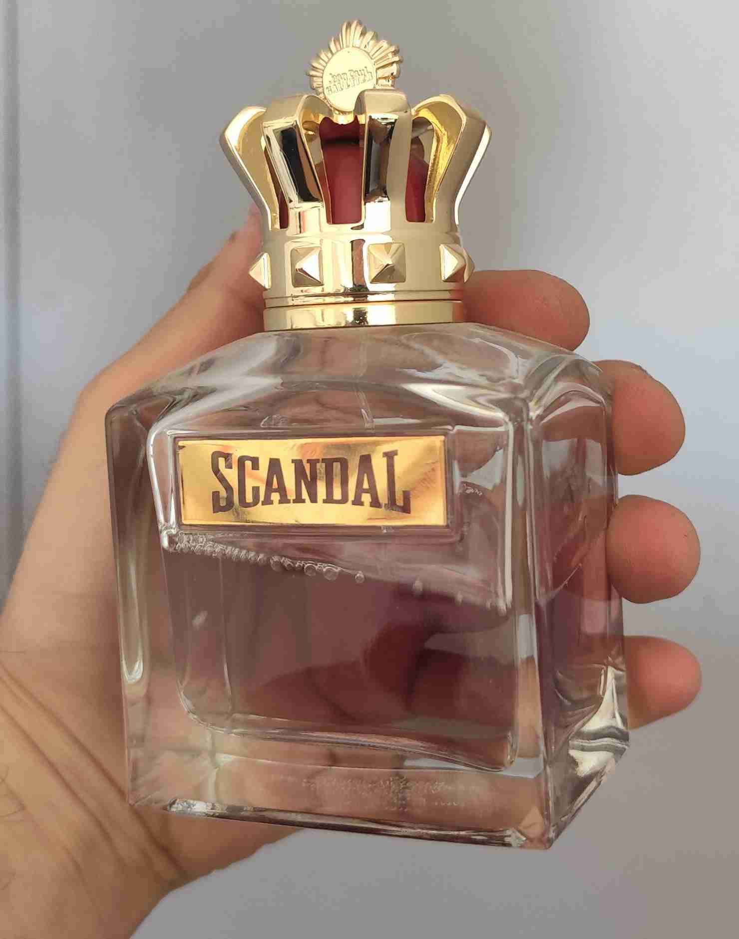 Perfumes a medio usar - miniatura 4