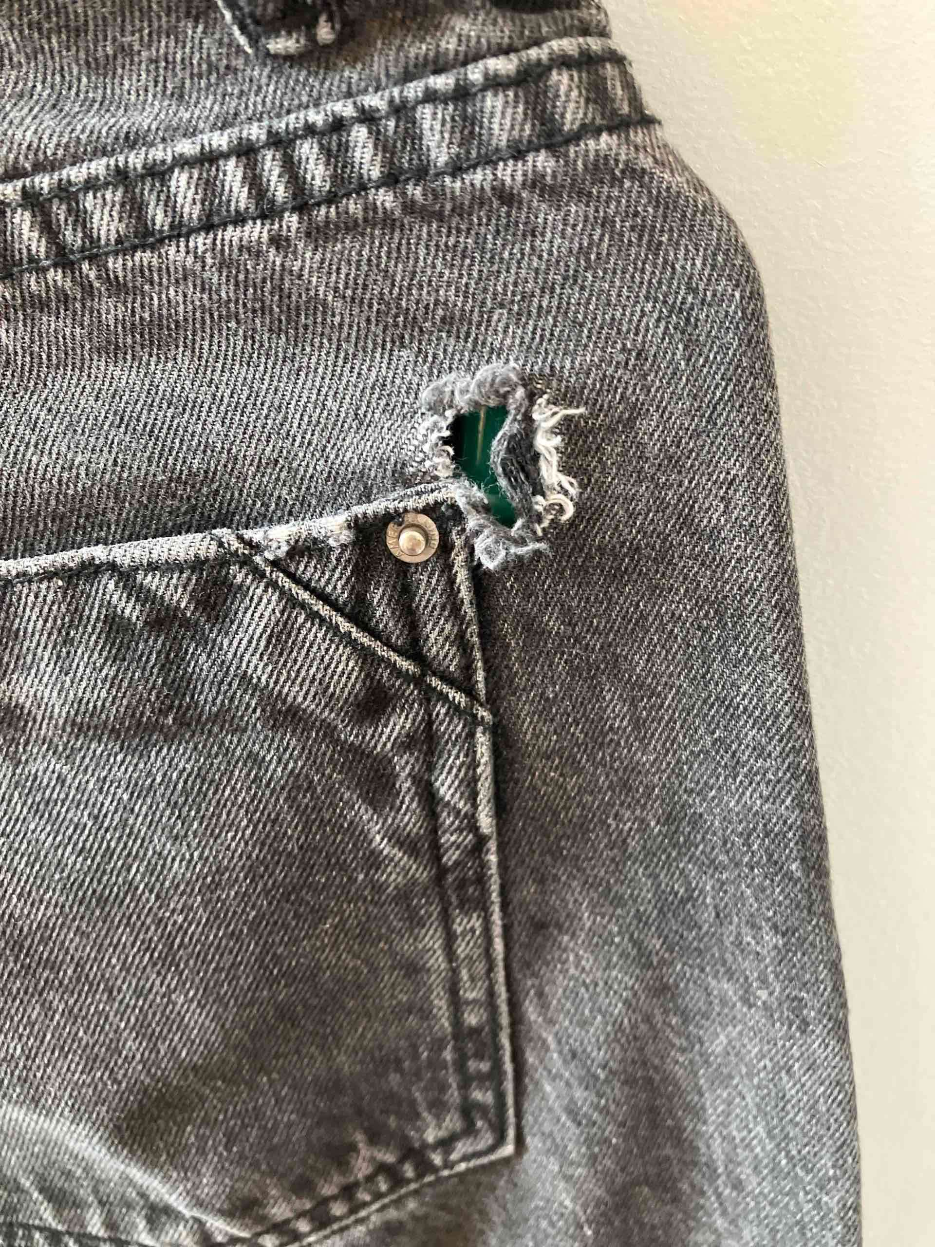 Jeans grises de corte recto - miniatura 4