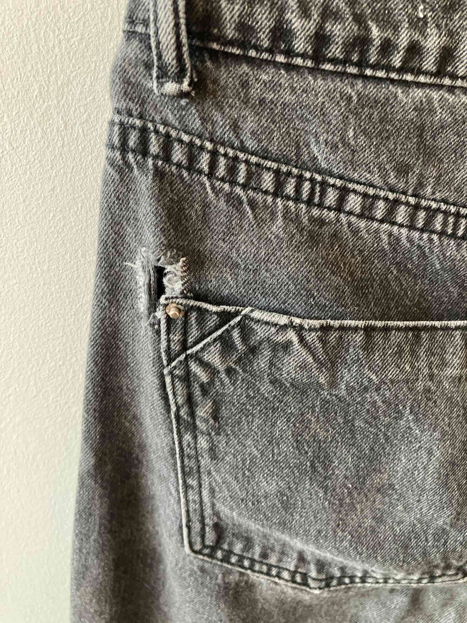 Jeans grises de corte recto - miniatura 5