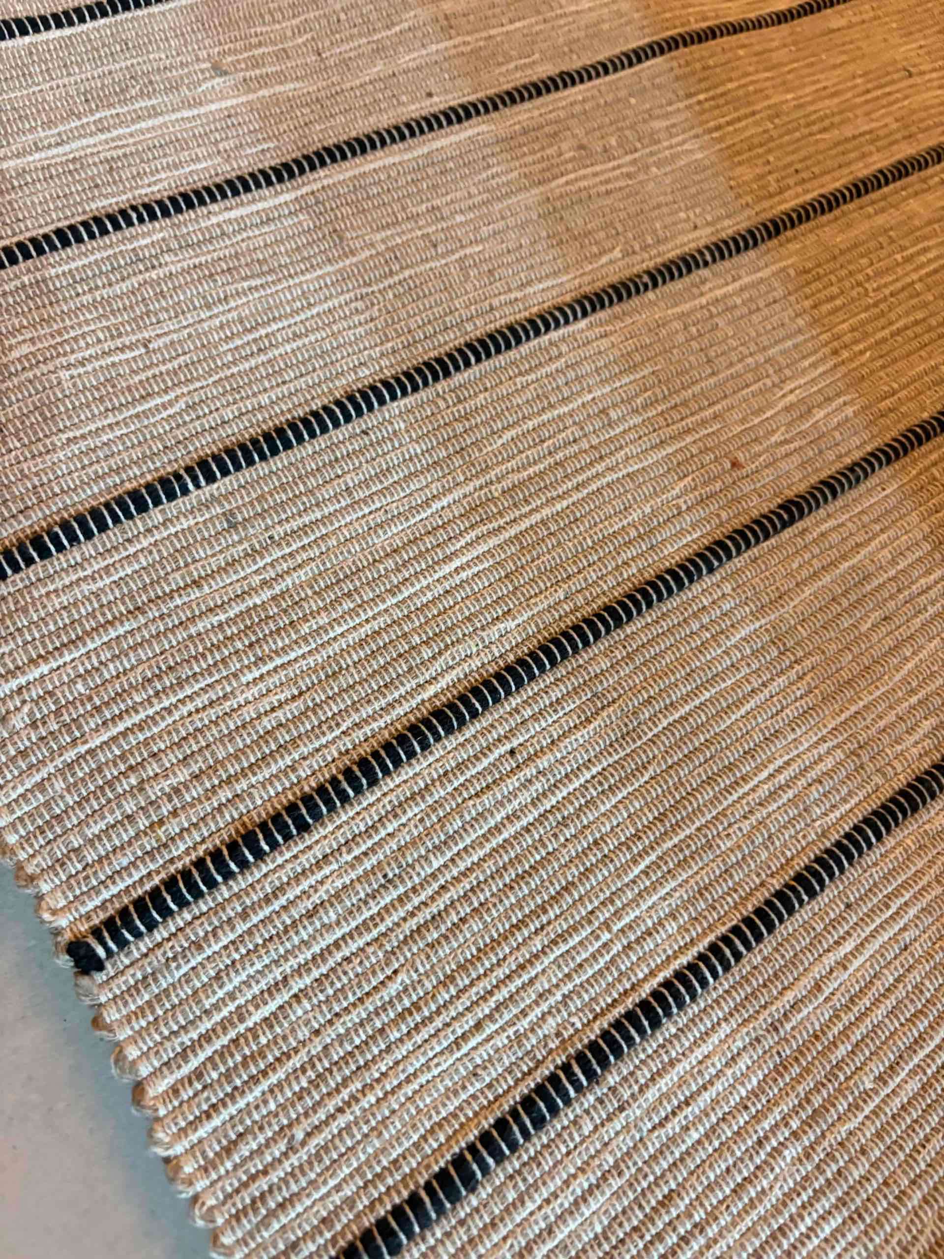 Alfombra rayada beige grande 160x230 cm - miniatura 3