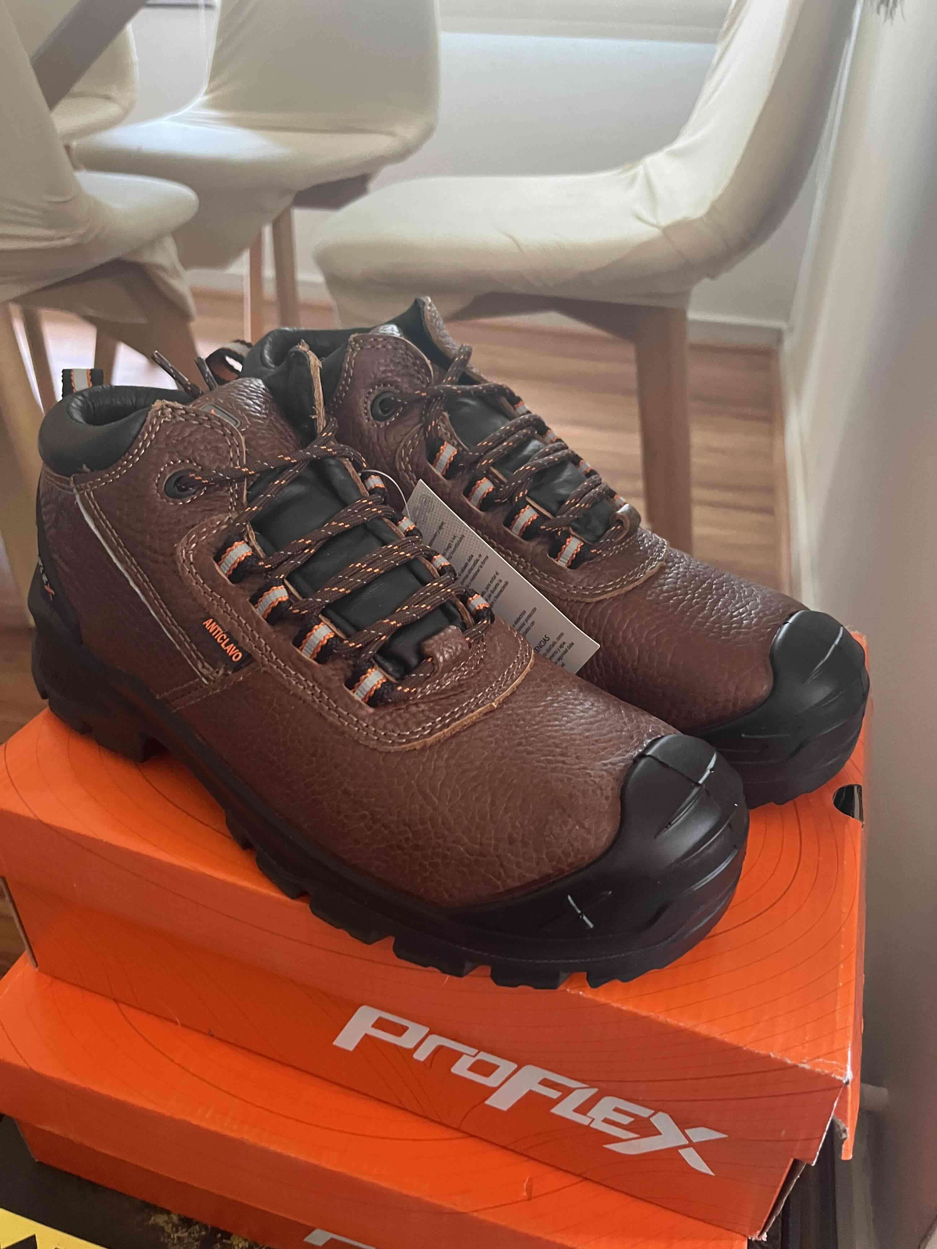 Zapatos de Seguridad Proflex marrones