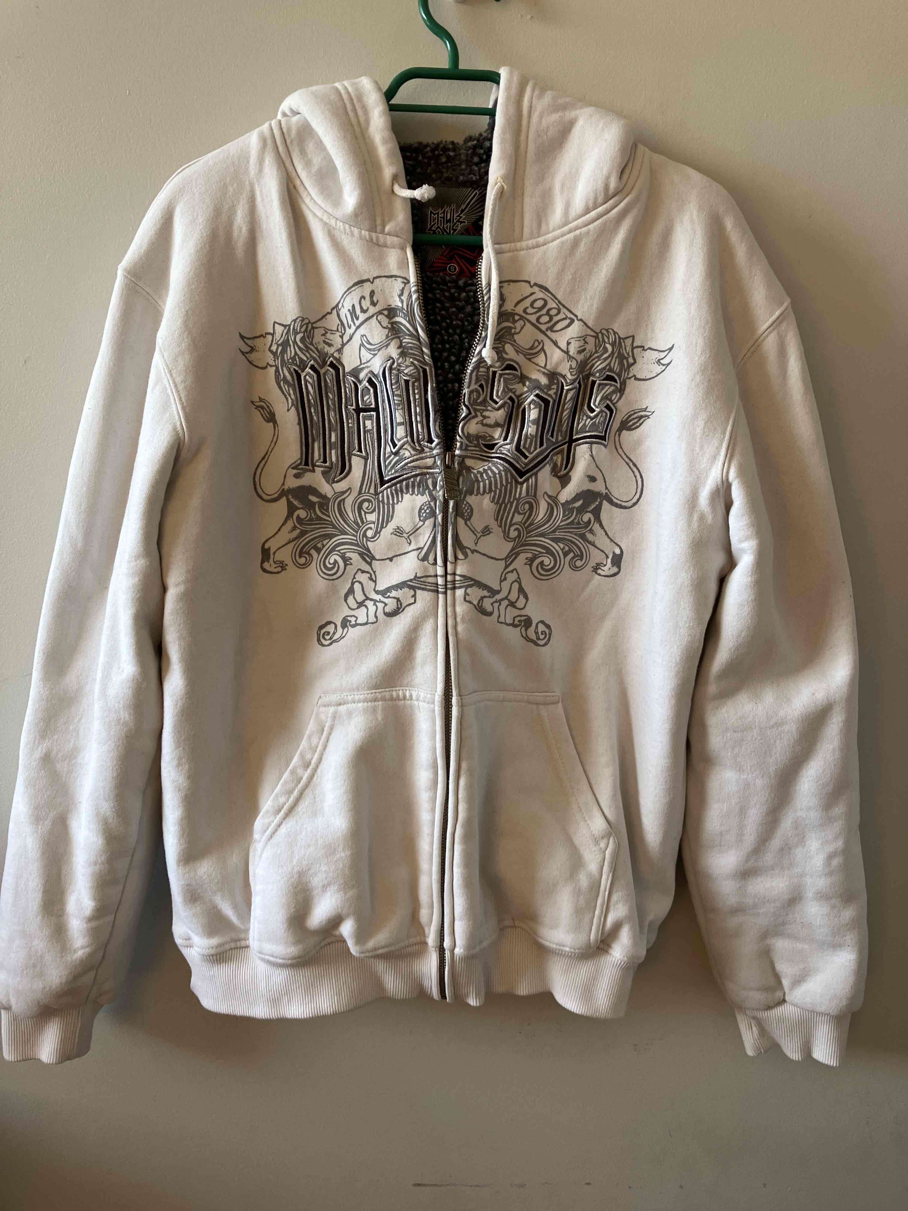 Polerón Maui, blanco con diseño gráfico