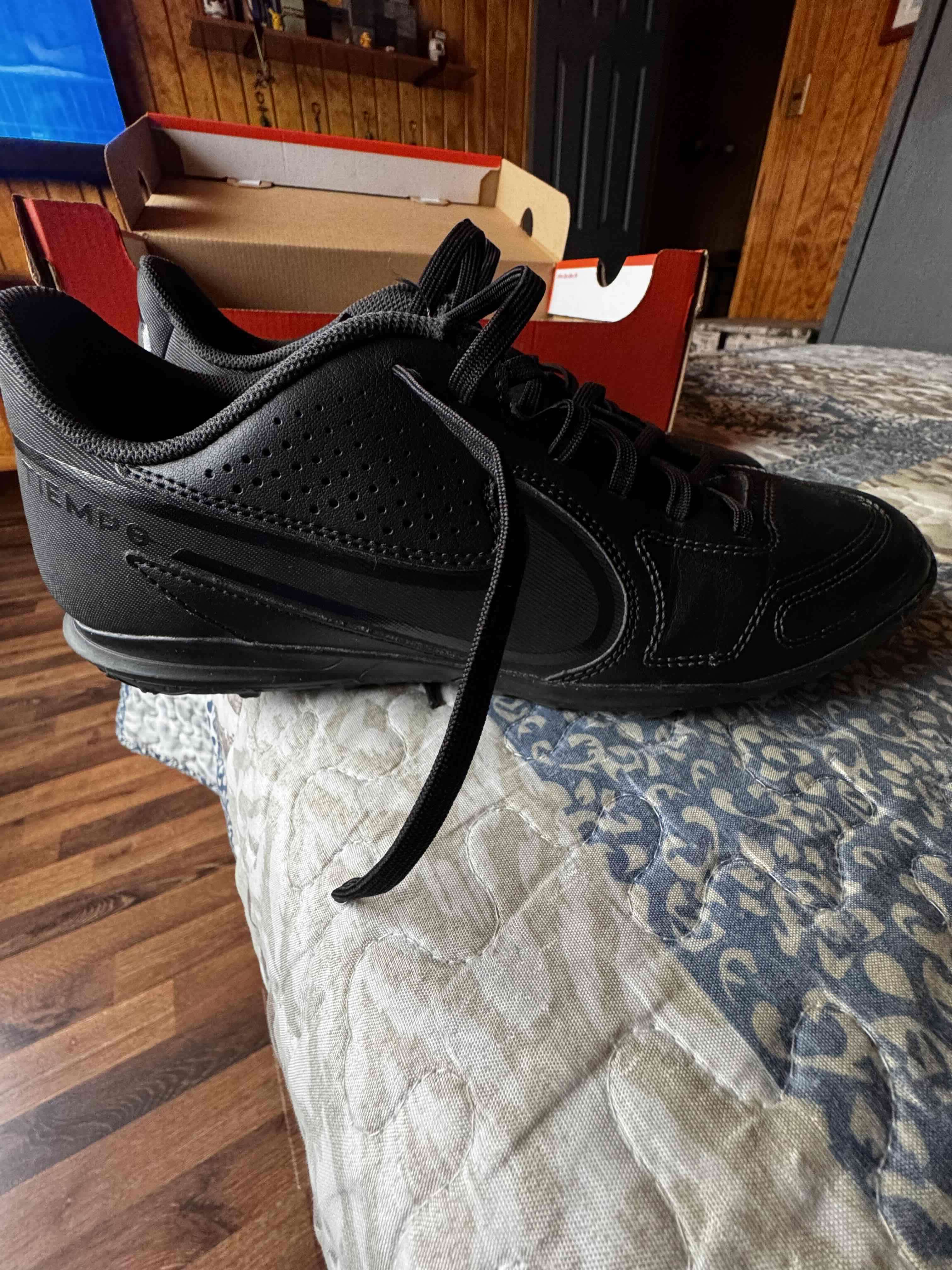 Zapatillas negras deportivas Nike - miniatura 2