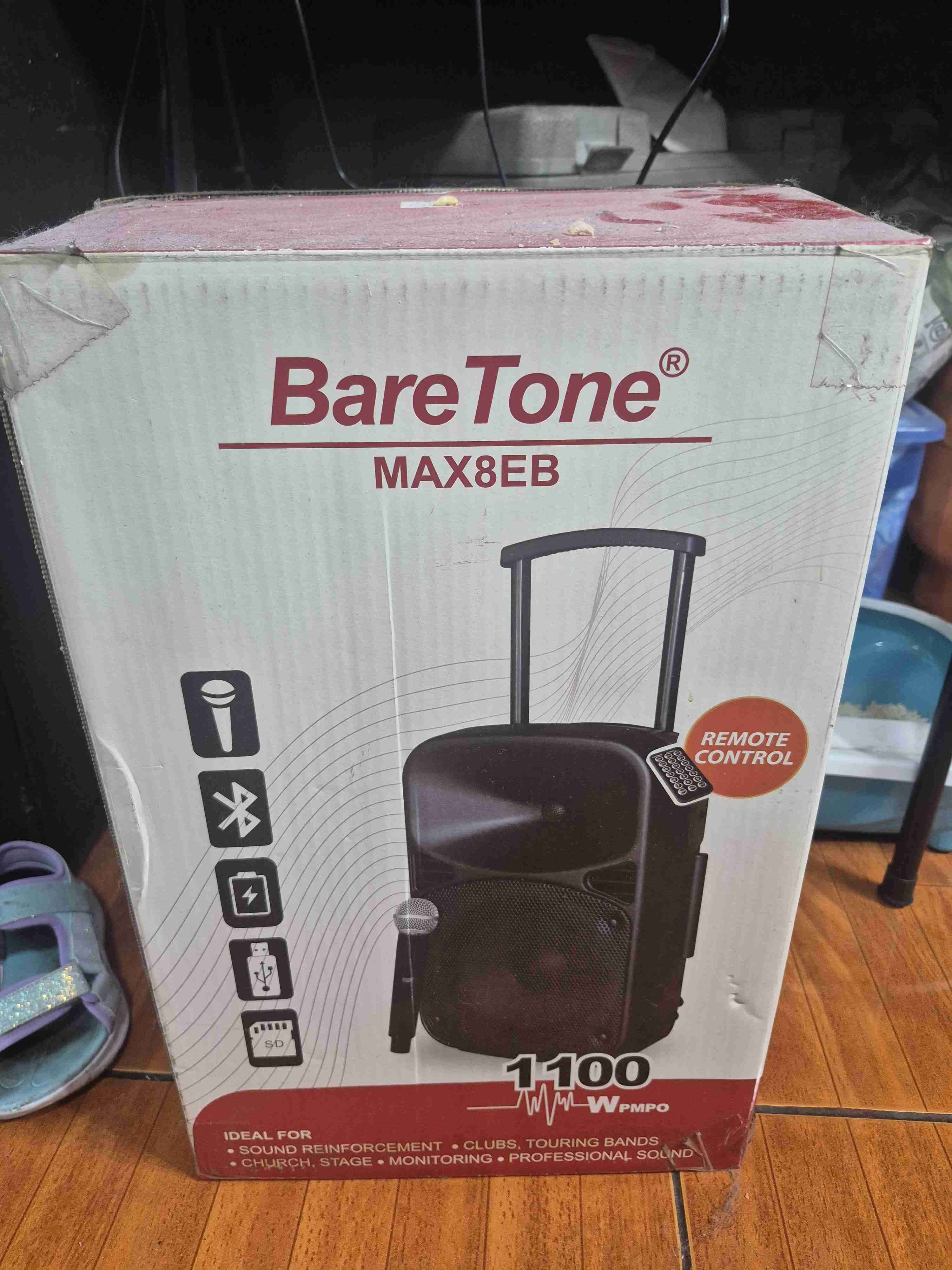 Parlante BareTone MAX8EB con control remoto