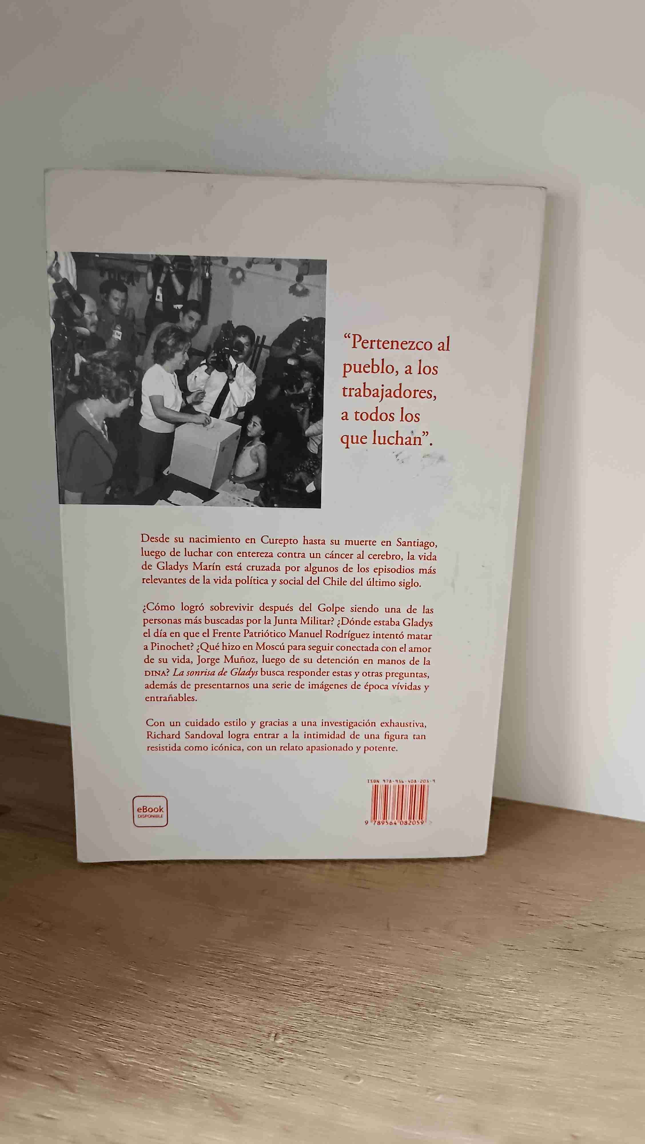 Libro 'La sonrisa de Gladys' - miniatura 3