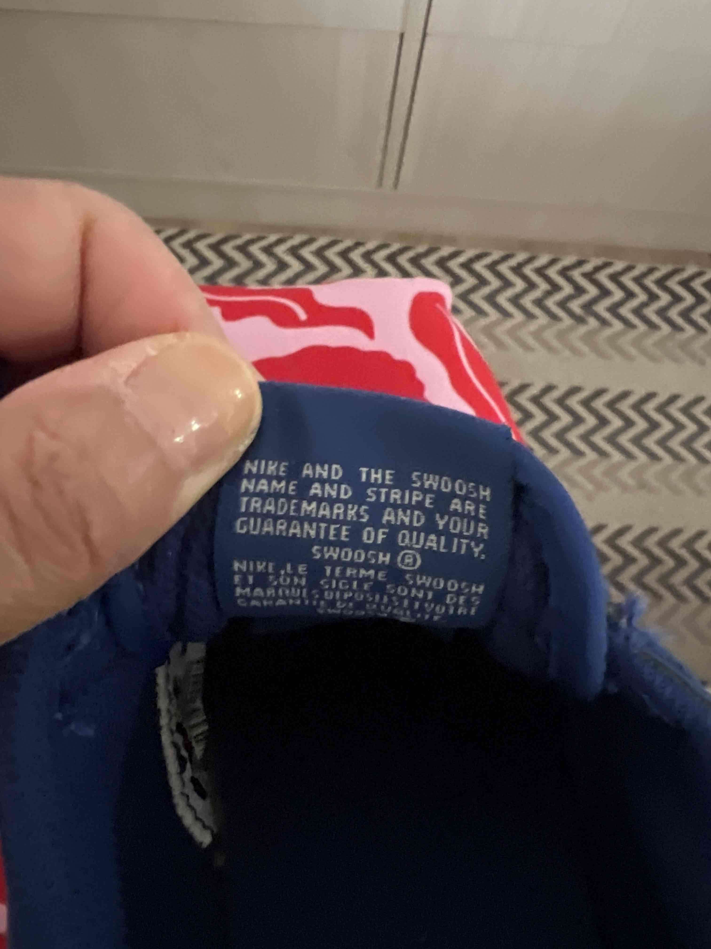 Nuevas!, Zapatillas azules con cierre velcro - miniatura 4