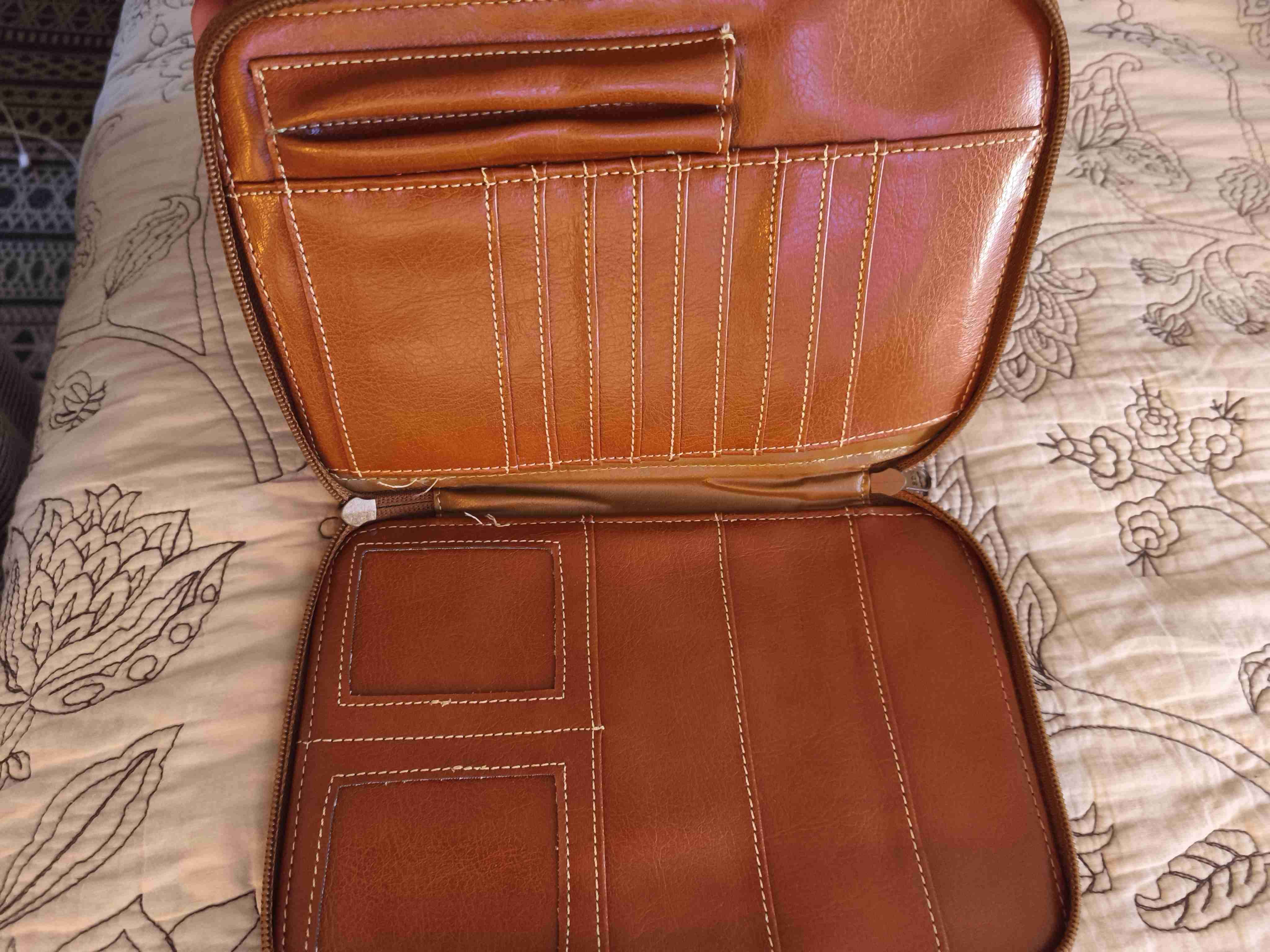 Bolso de cuero negro y café - miniatura 3