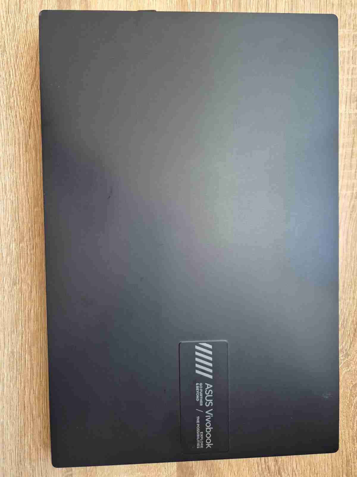 Notebook ASUS VivoBook 14 pulgadas - miniatura 2