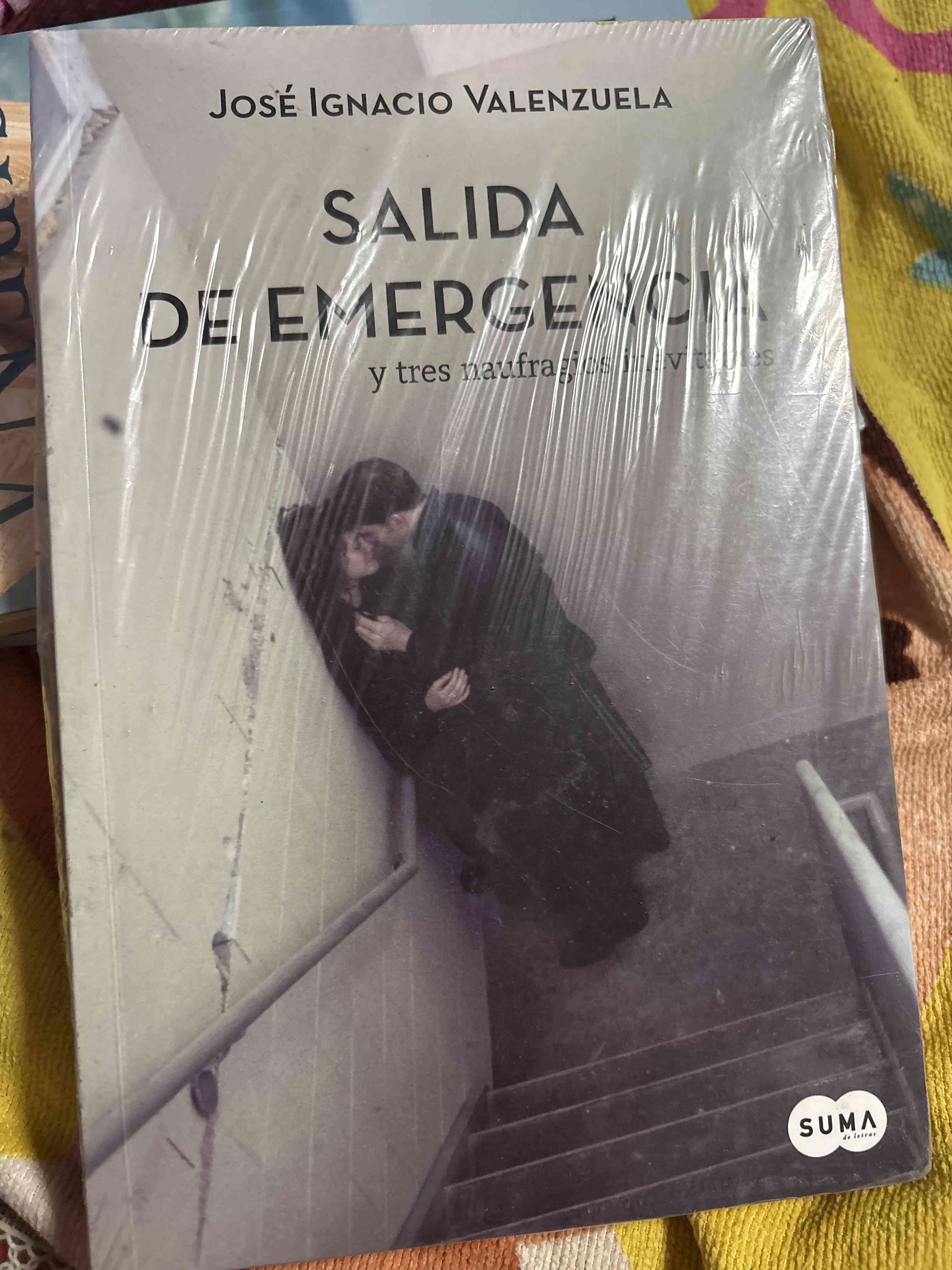 Libro 'Salida de emergencia' nuevo
