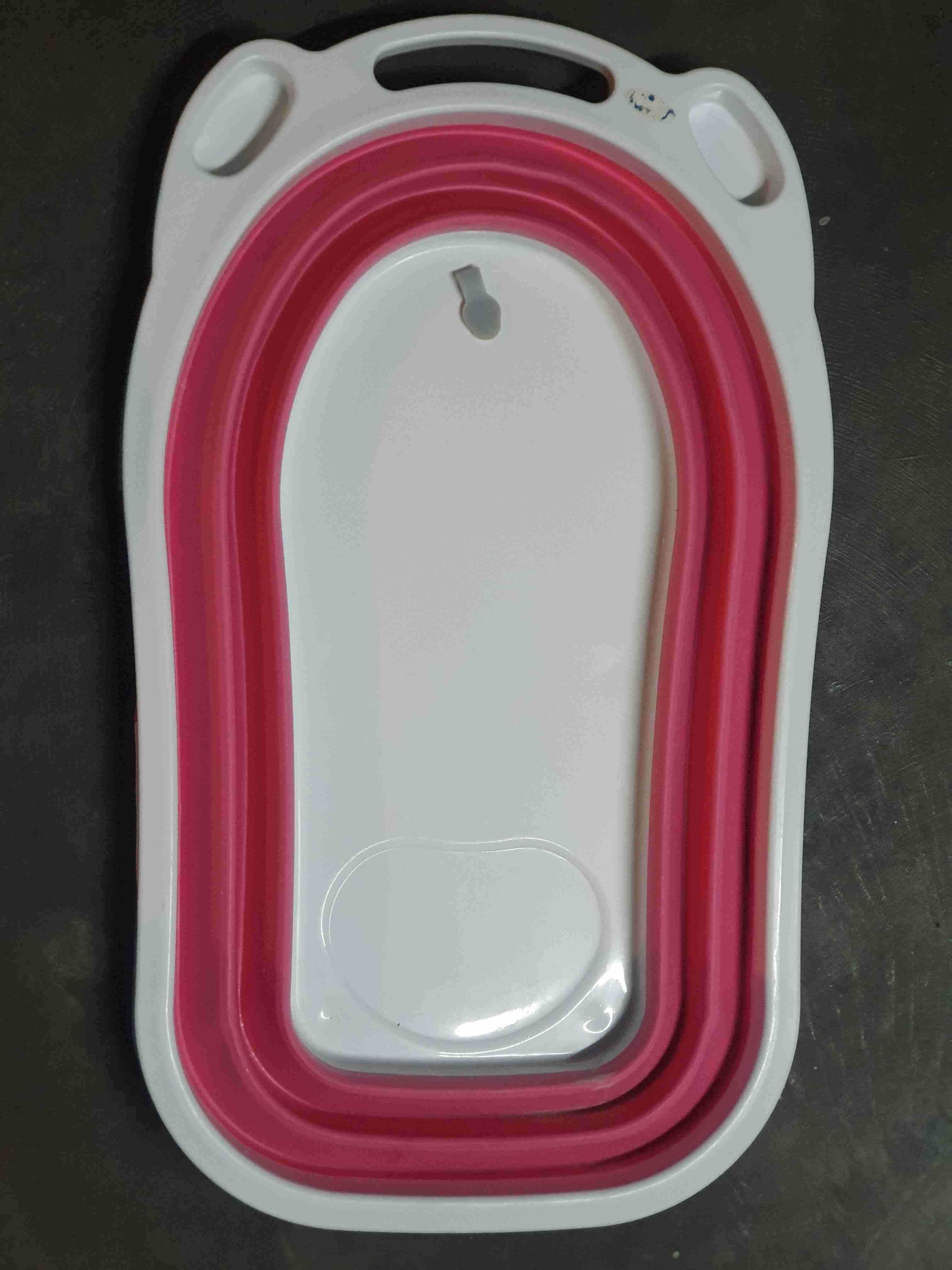 Bañera plegable para bebé rosada
