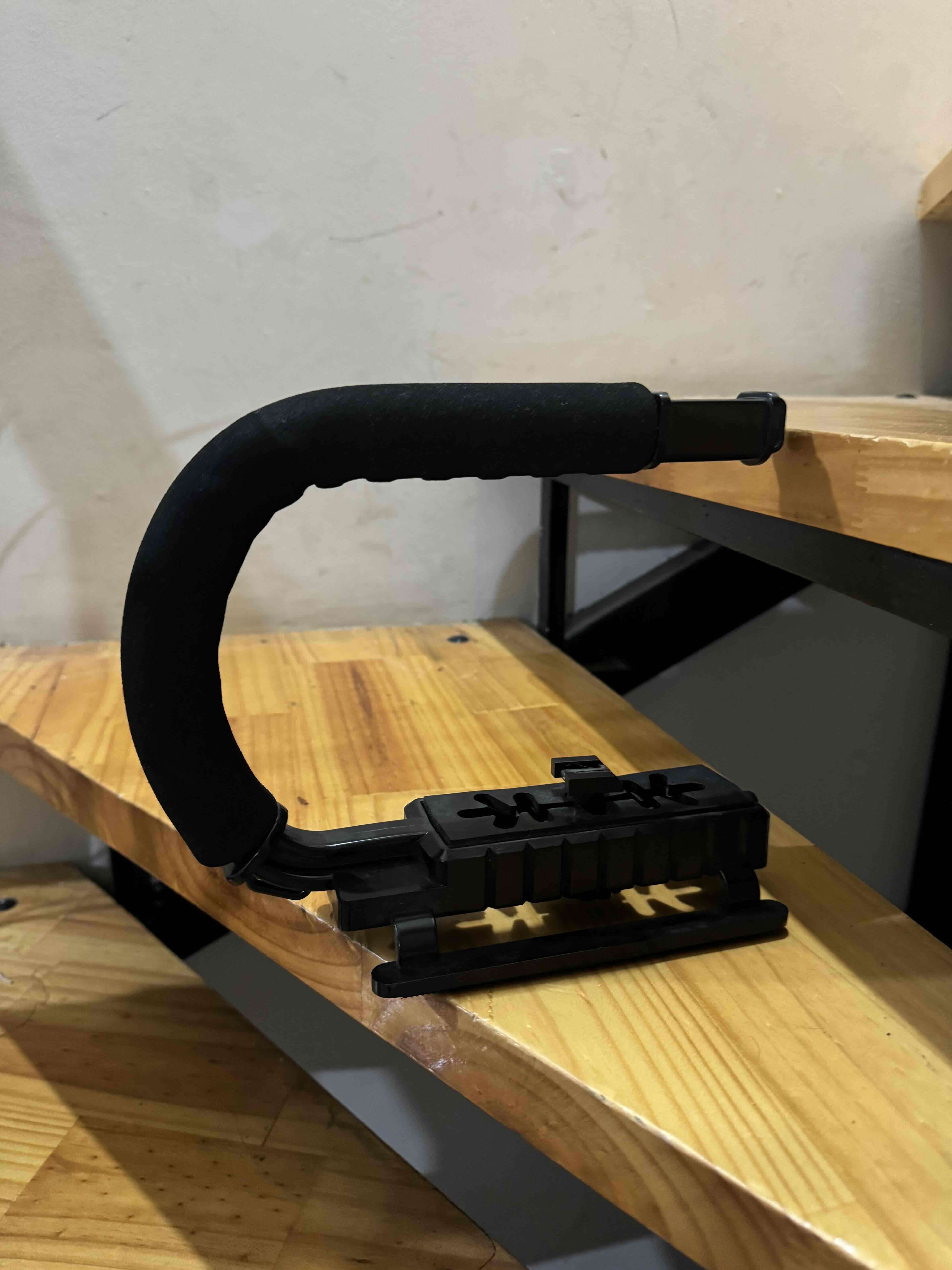 Mango estabilizador para cámara - miniatura 1