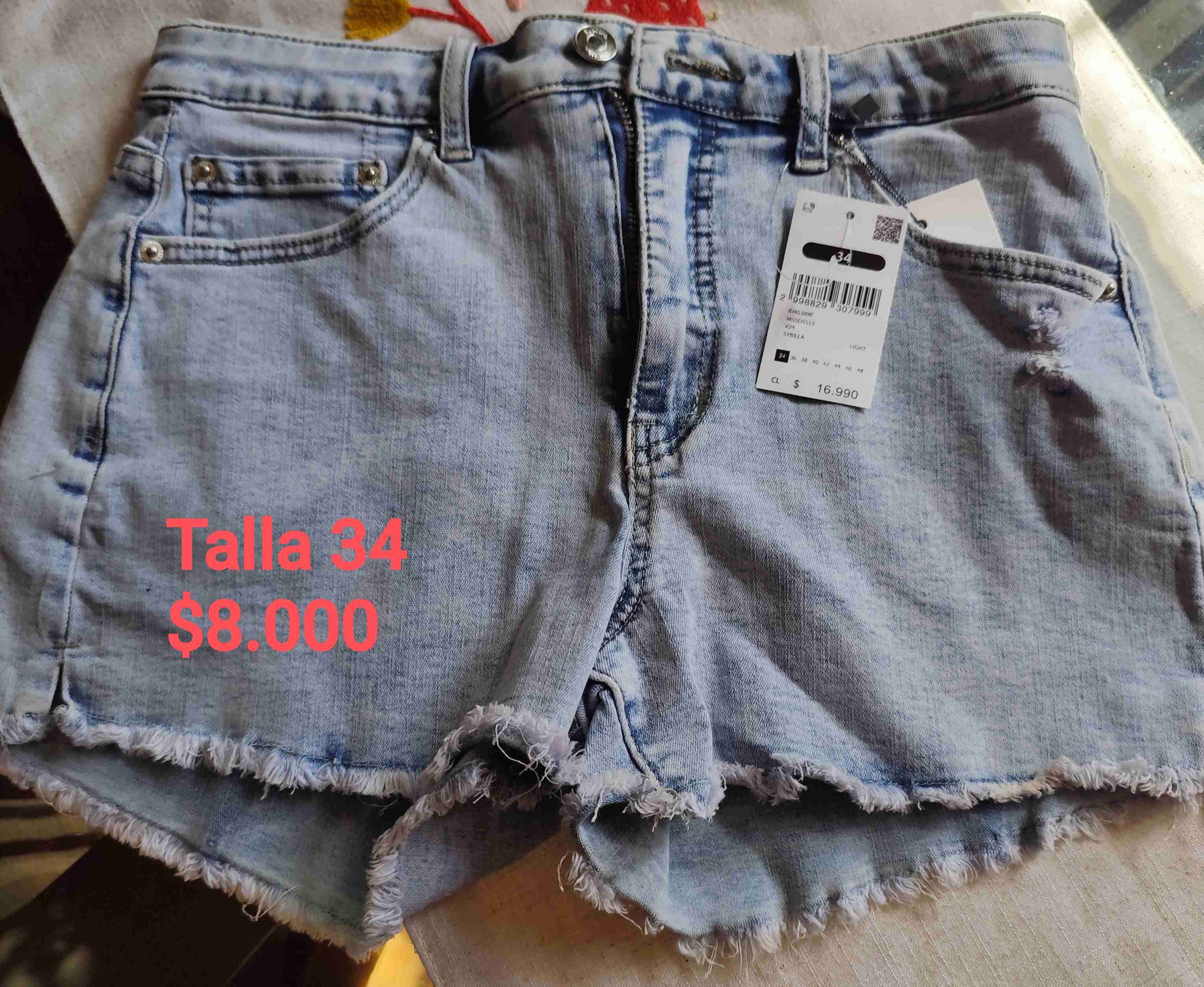 Ropa usada en excelente estado - miniatura 2