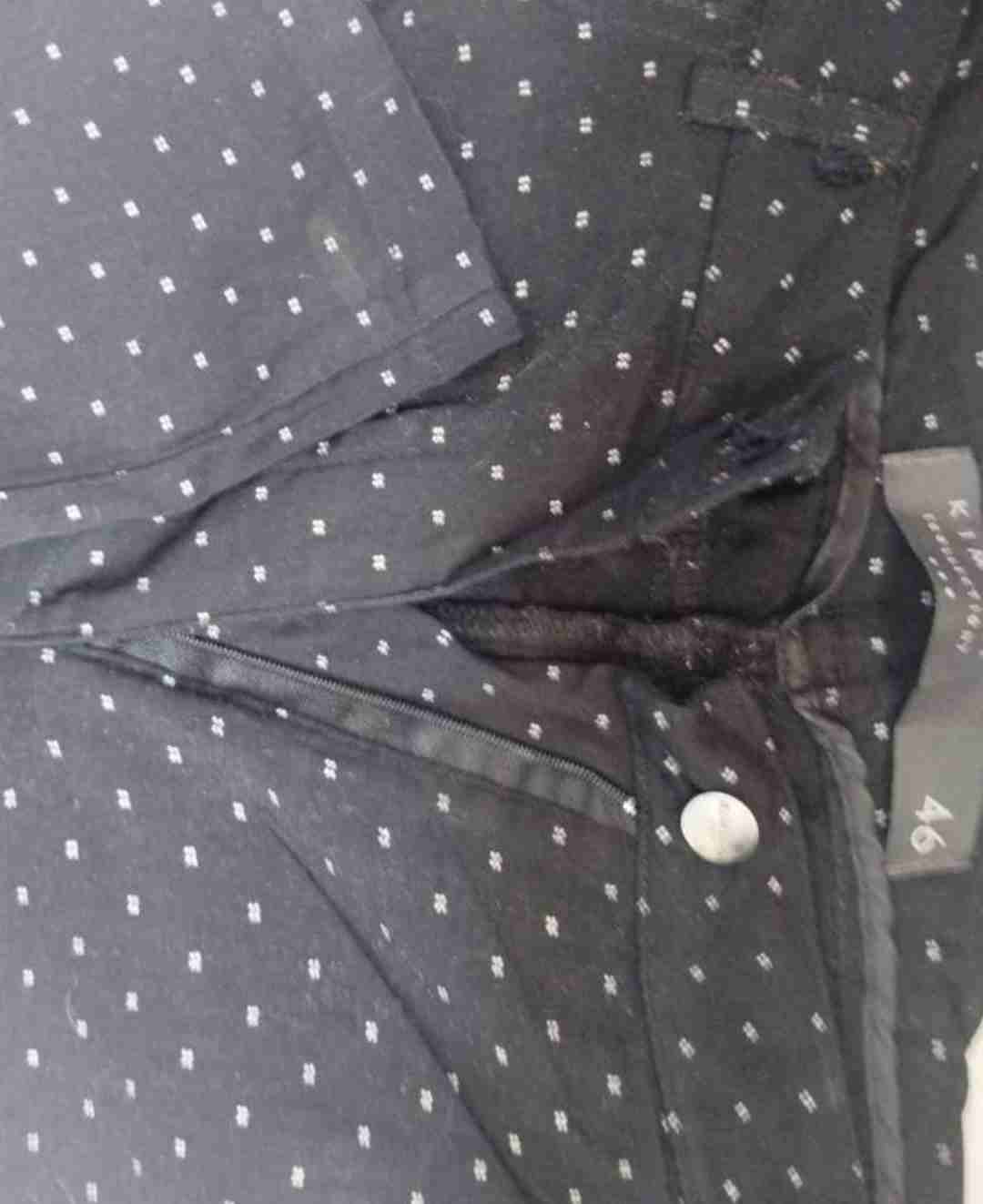 Pantalones negros con puntos blancos - miniatura 2