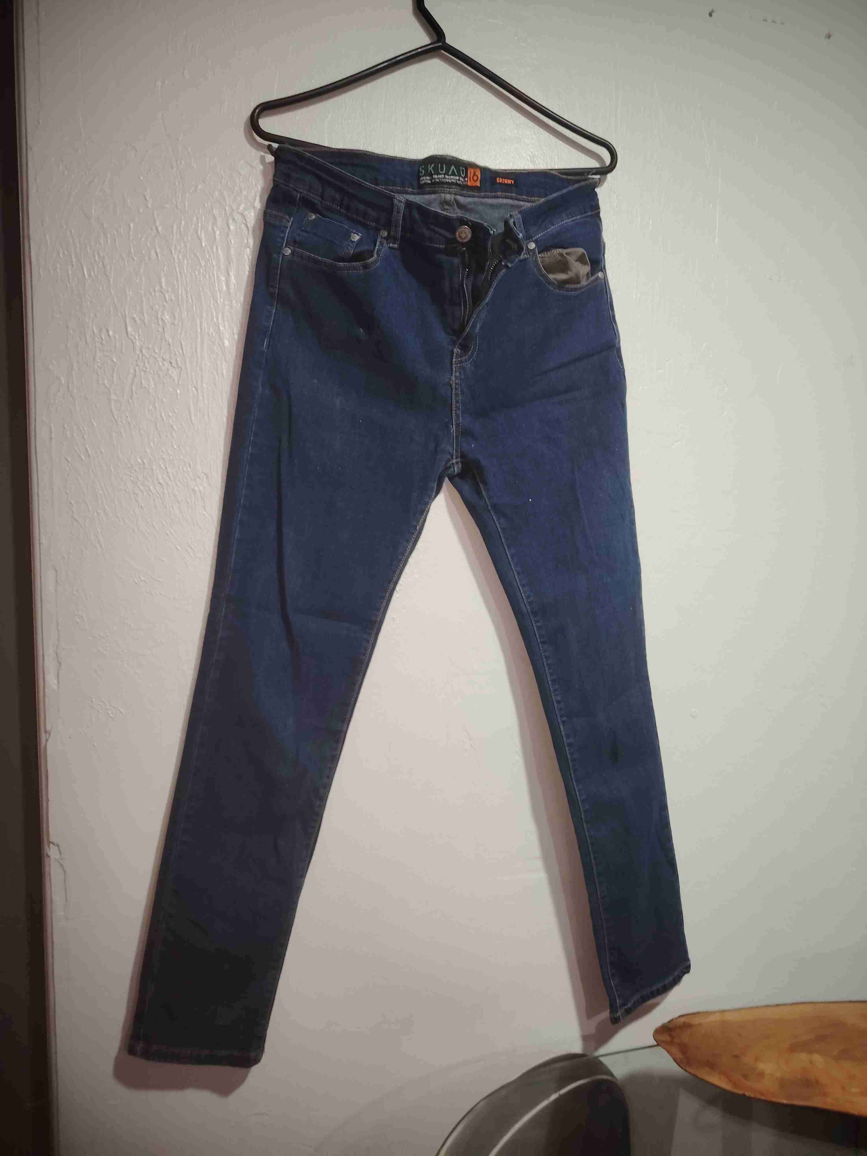 Jeans rectos azul oscuro