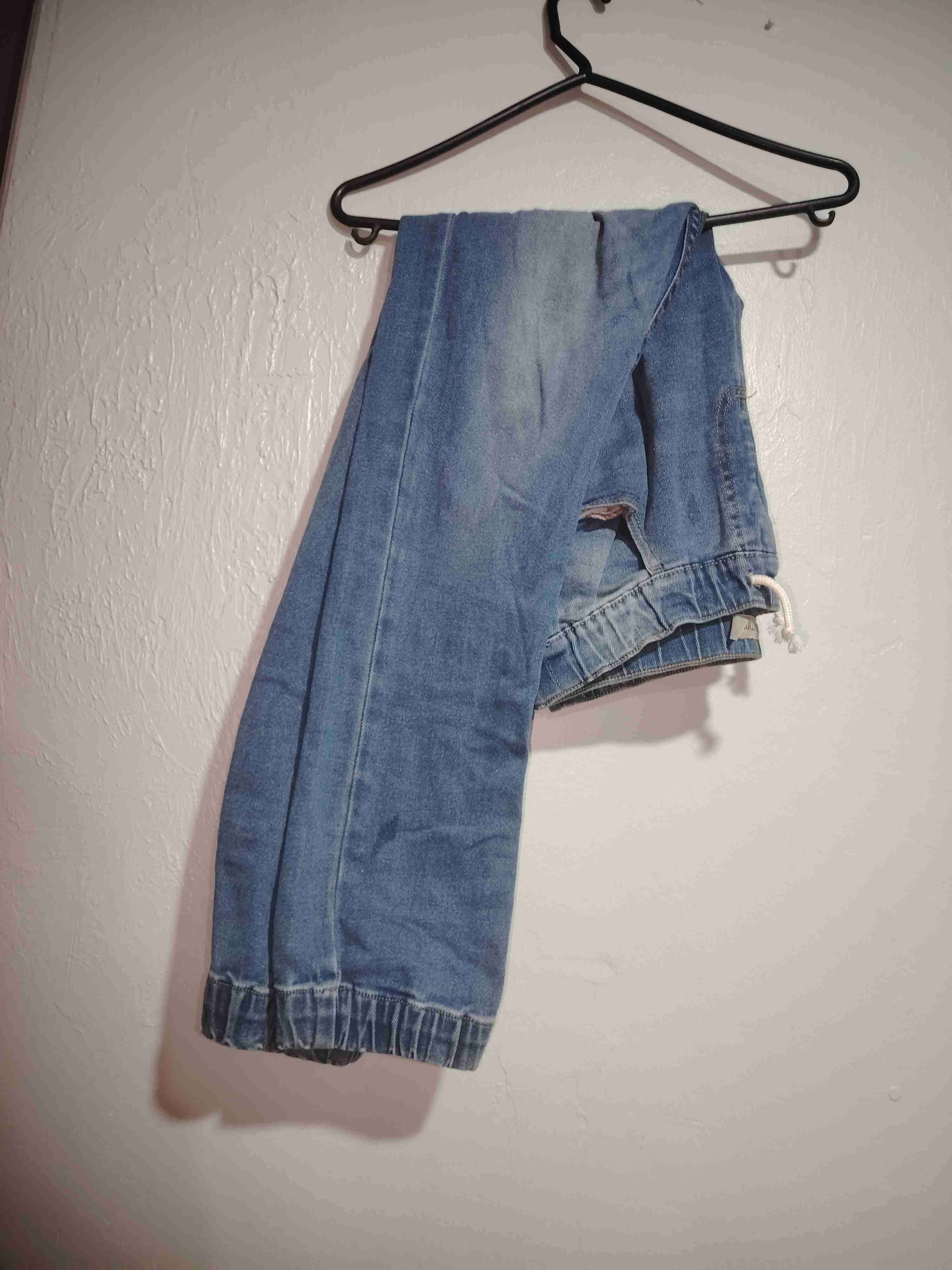 Jeans azules con elástico - miniatura 2