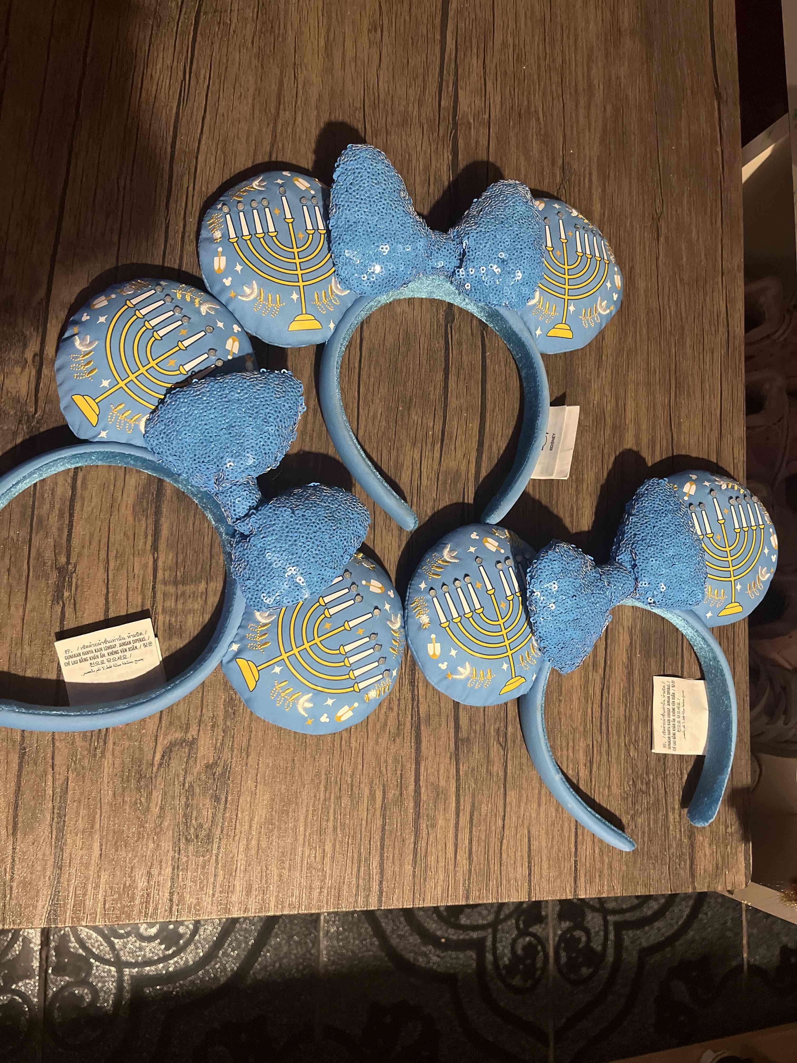 Diademas de orejas azules con menorah