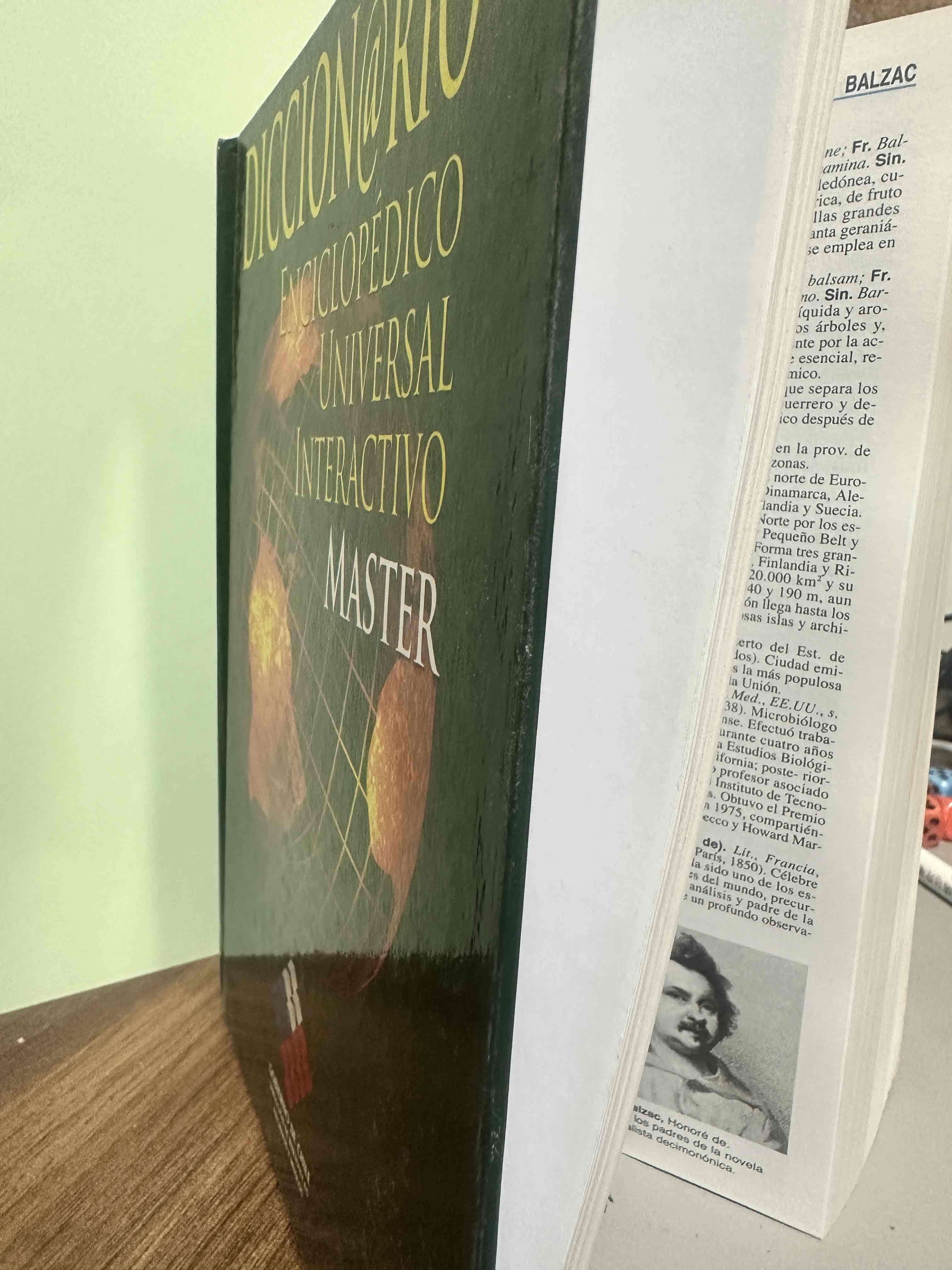 Diccionario Enciclopédico Interactivo - miniatura 2