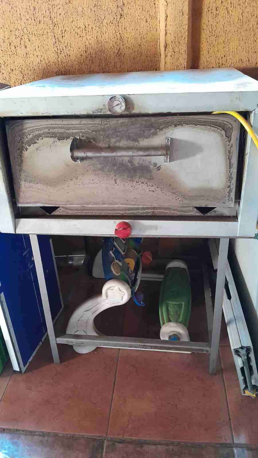 Horno de gas en buen estado