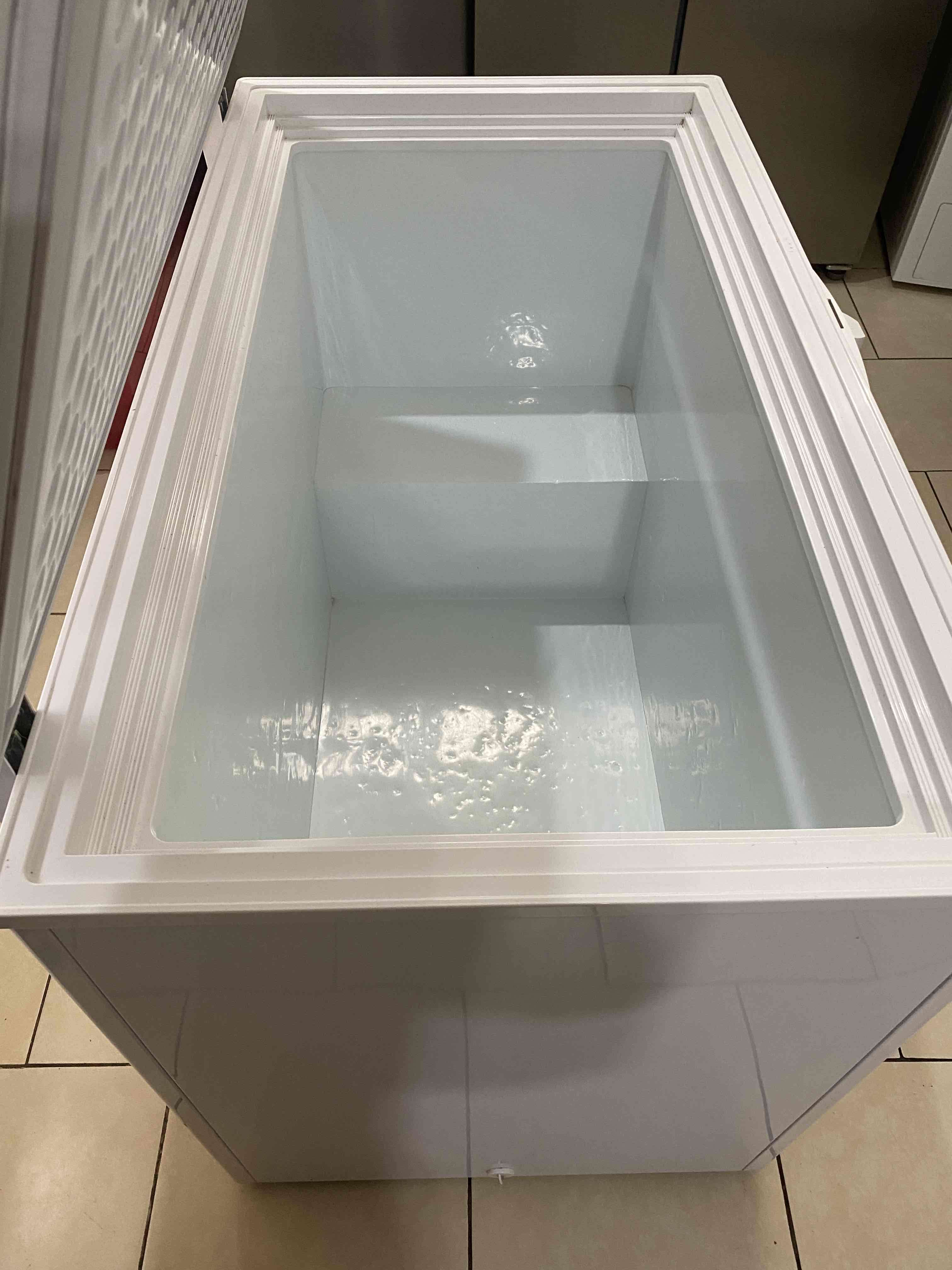 Congelador Calvac blanco grande horizontal - miniatura 2