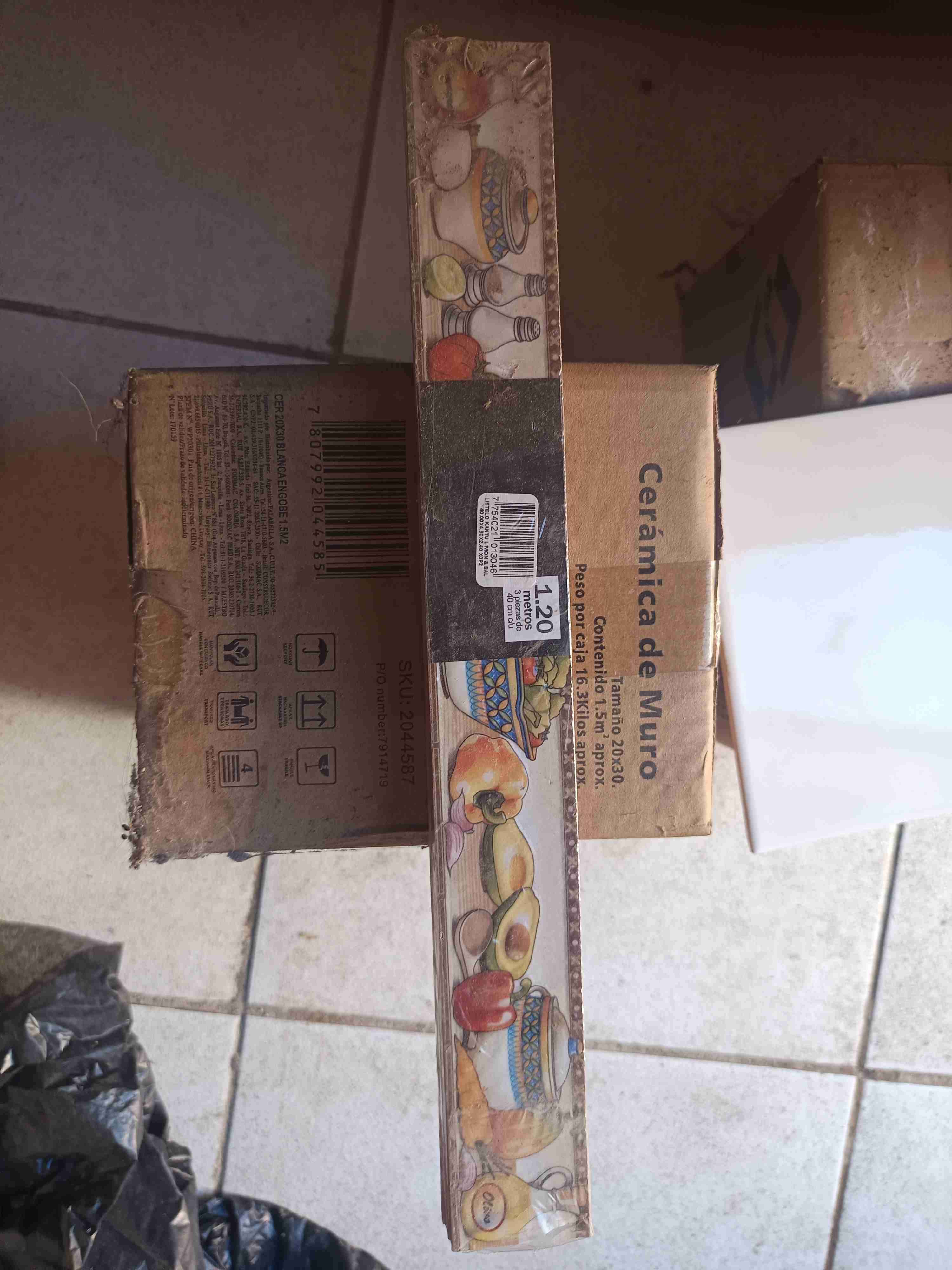 Cerámica de muro blanca 20x30 - miniatura 2