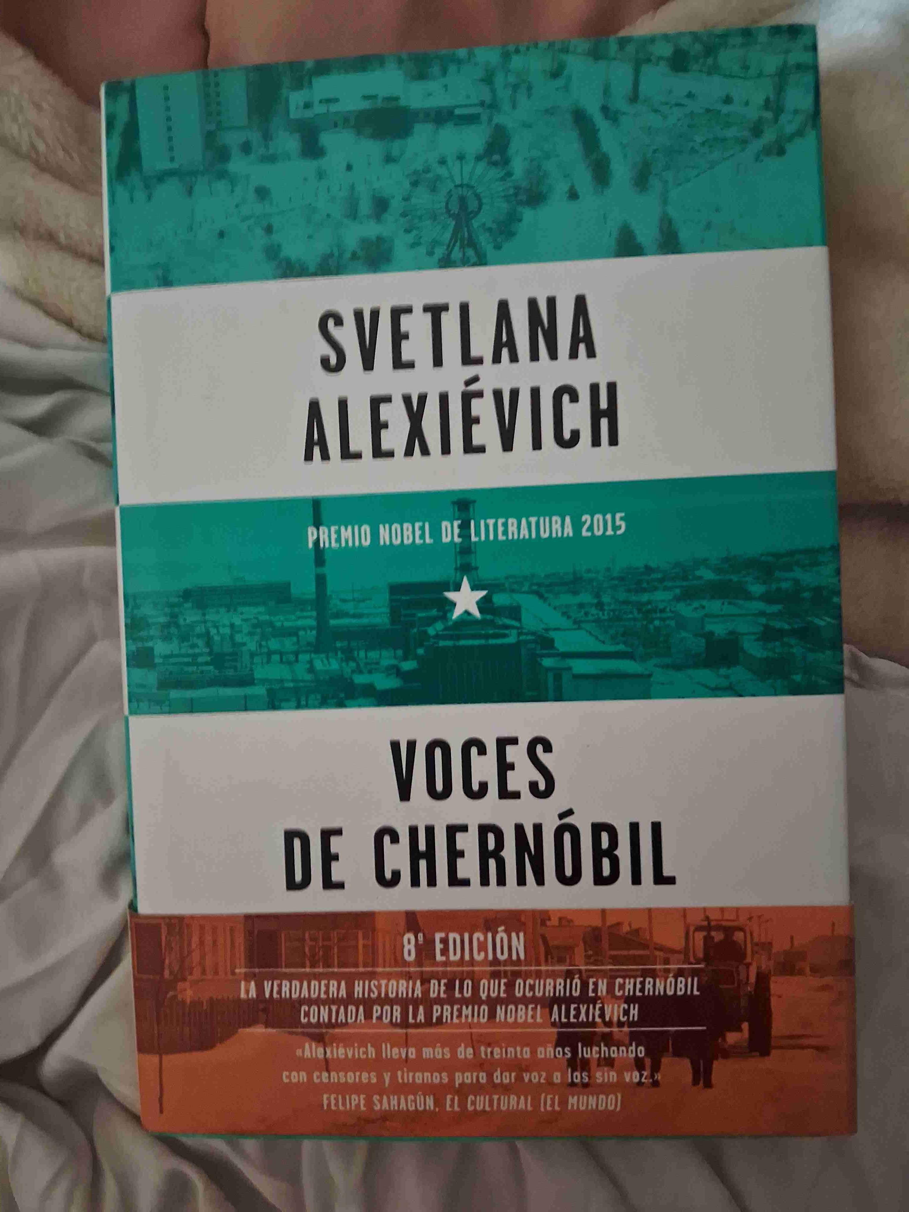 Libro Voces de Chernóbil