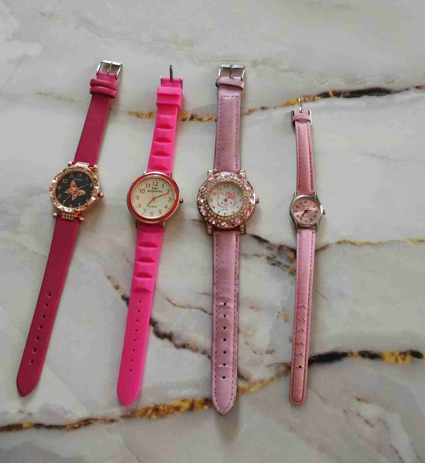 Polerón negro con capucha y apliques - miniatura 4