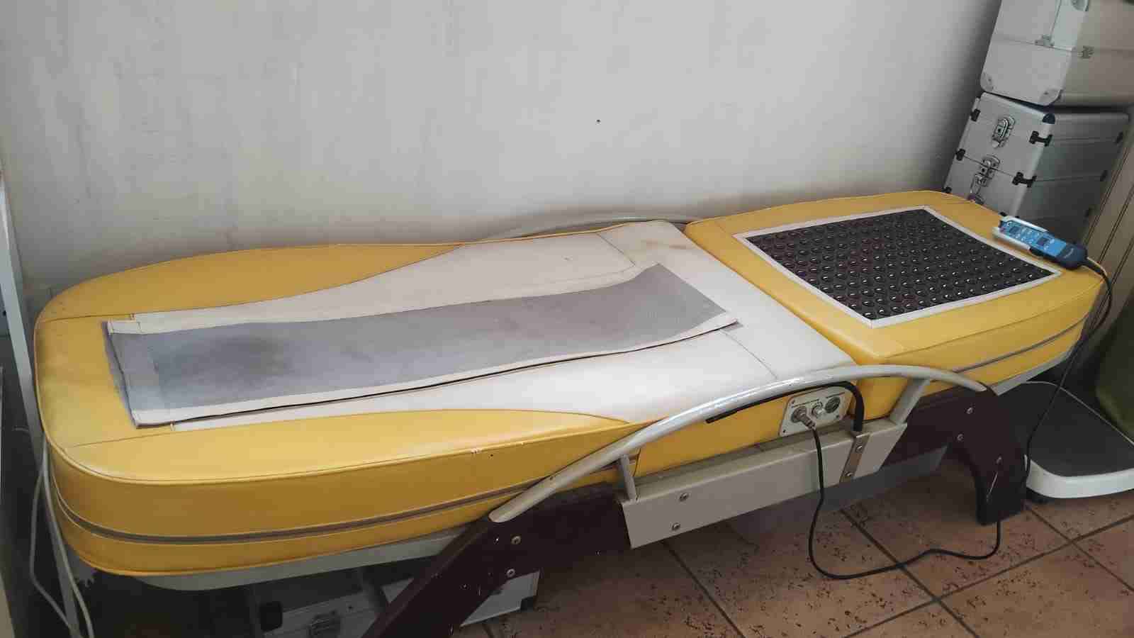 Cama de masaje terapéutica ceragem - miniatura 2