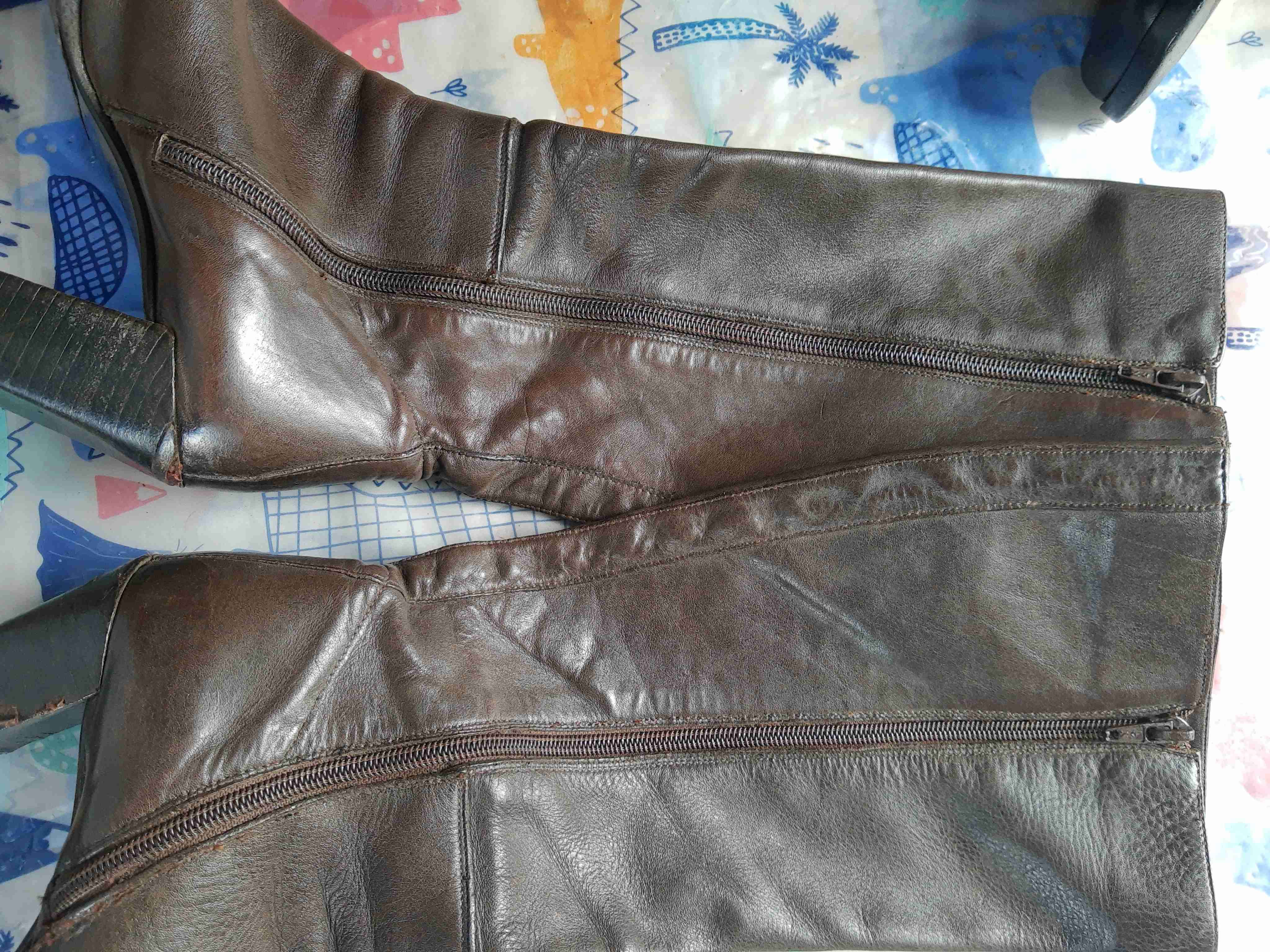 Botas largas color café - miniatura 3