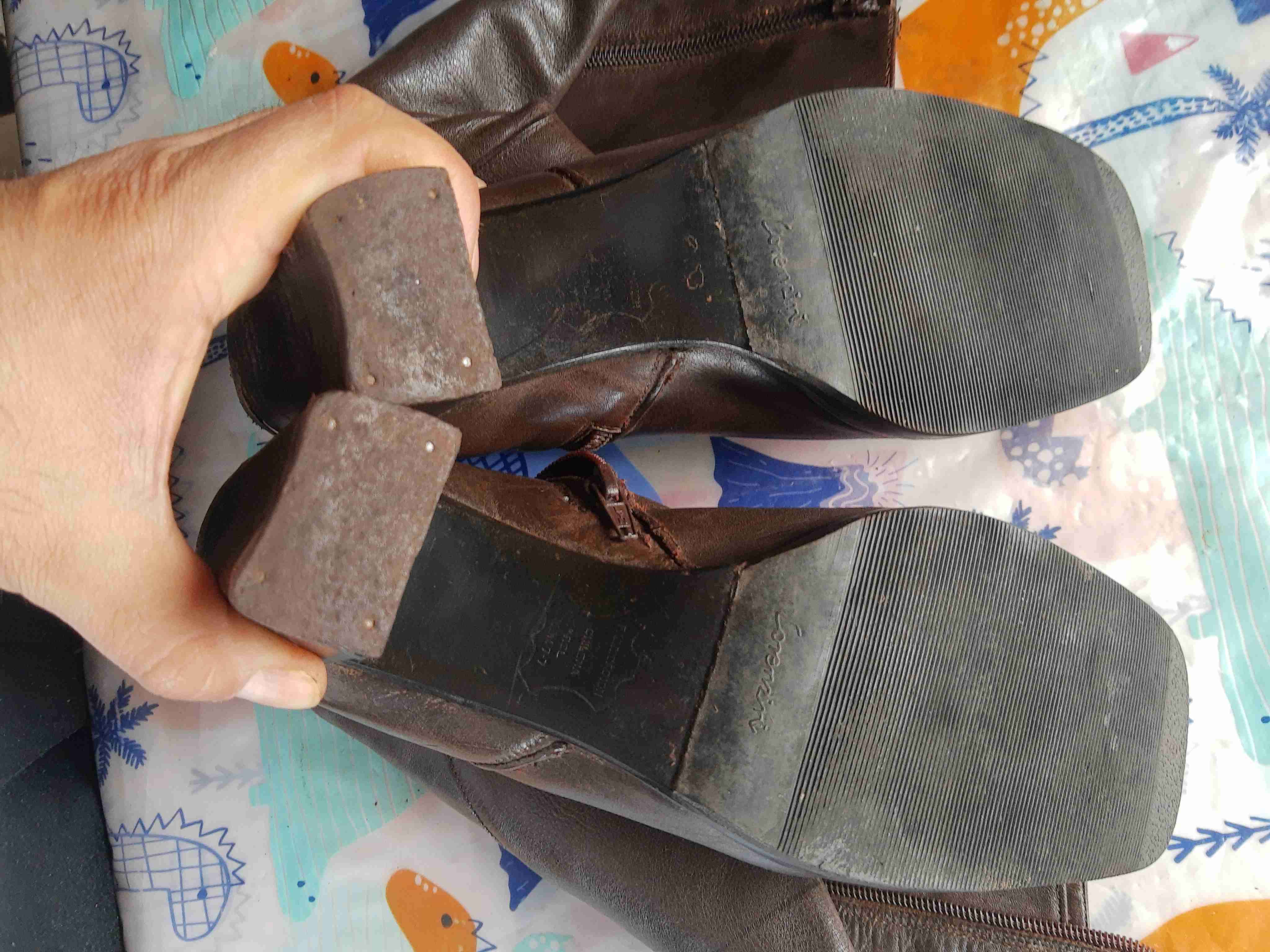 Botas largas color café - miniatura 4