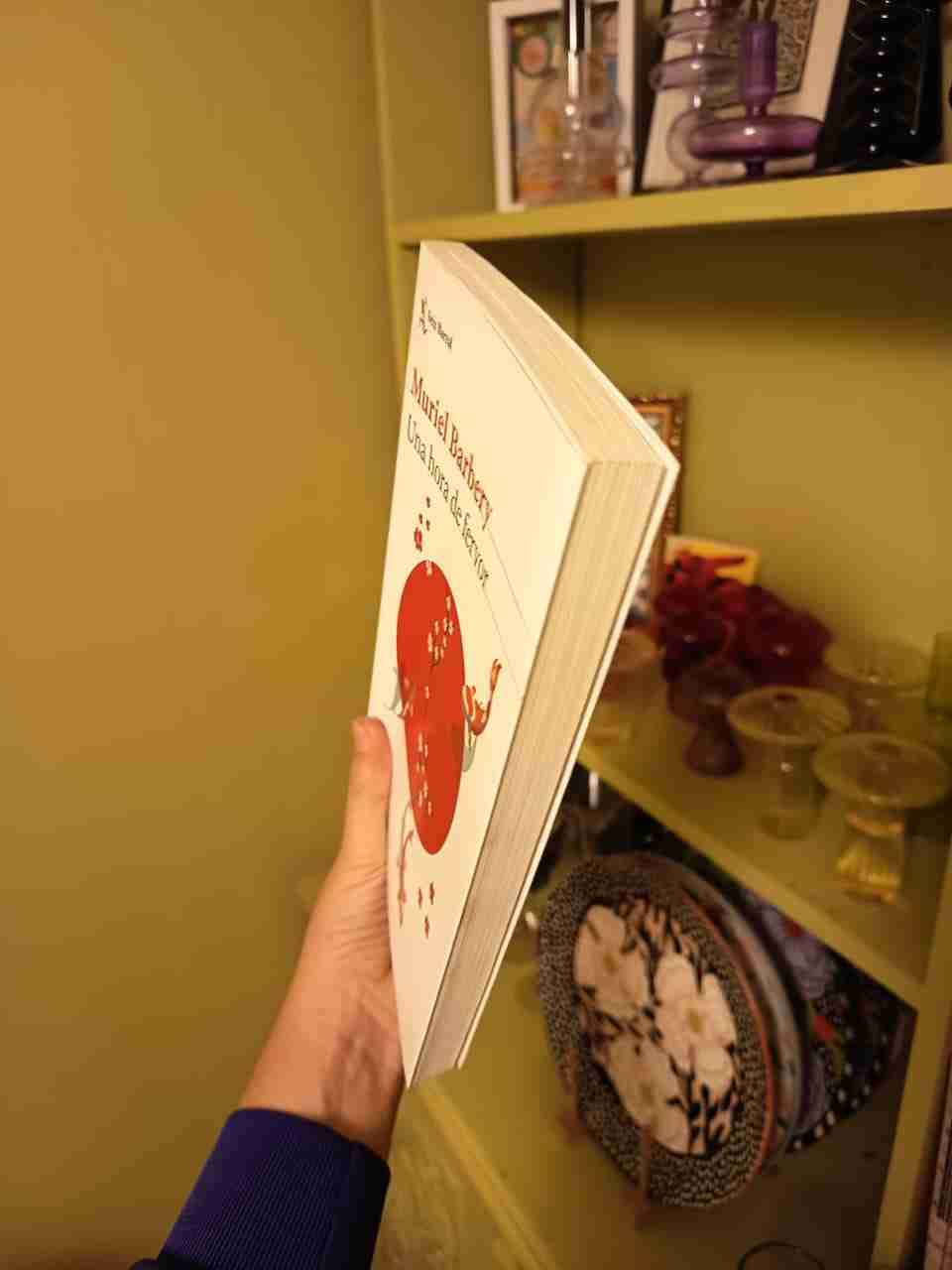 Libro 'Una hora de fervor' de Muriel Barbery - miniatura 2