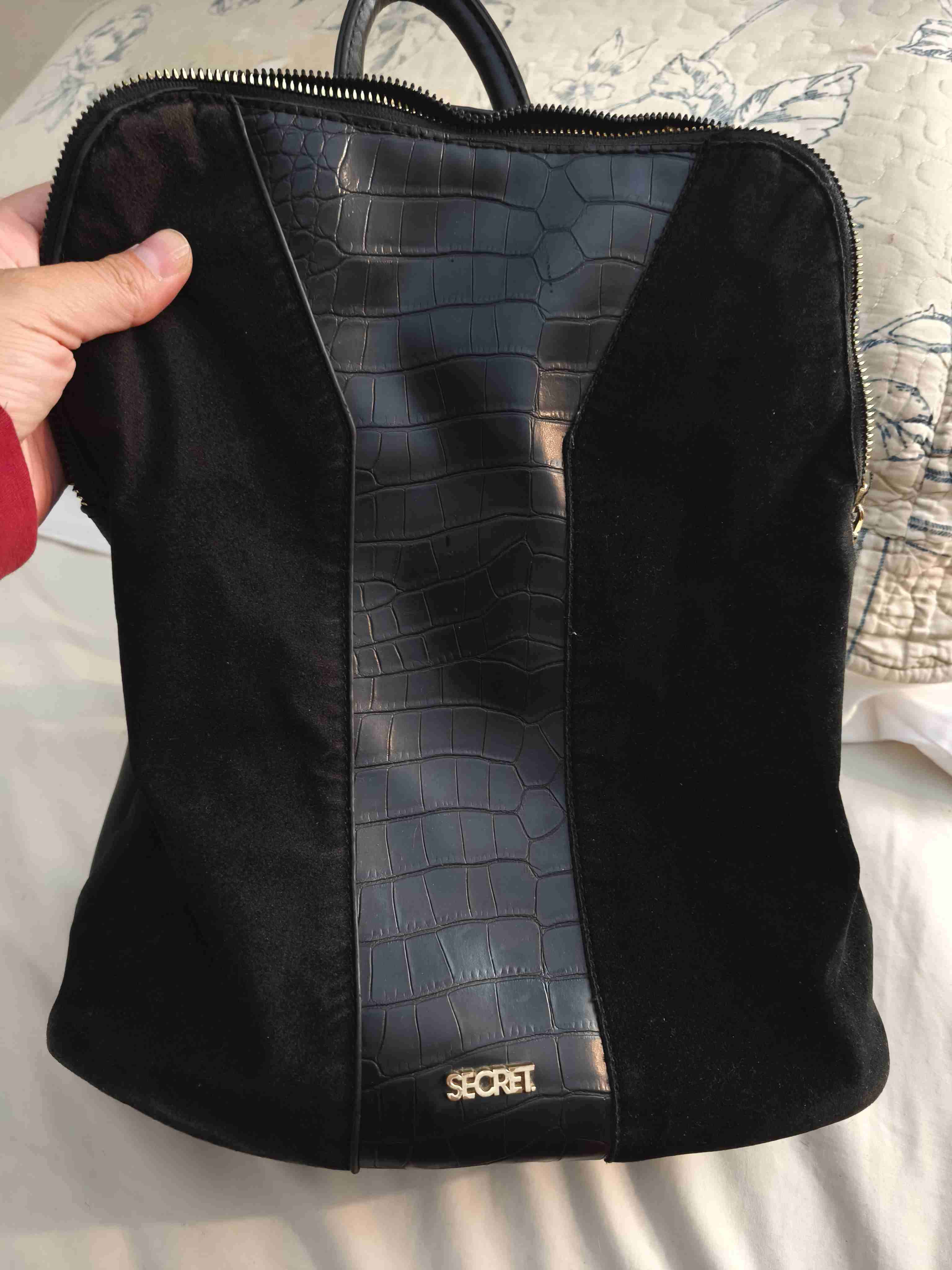 Mochila de cuero negra - miniatura 2