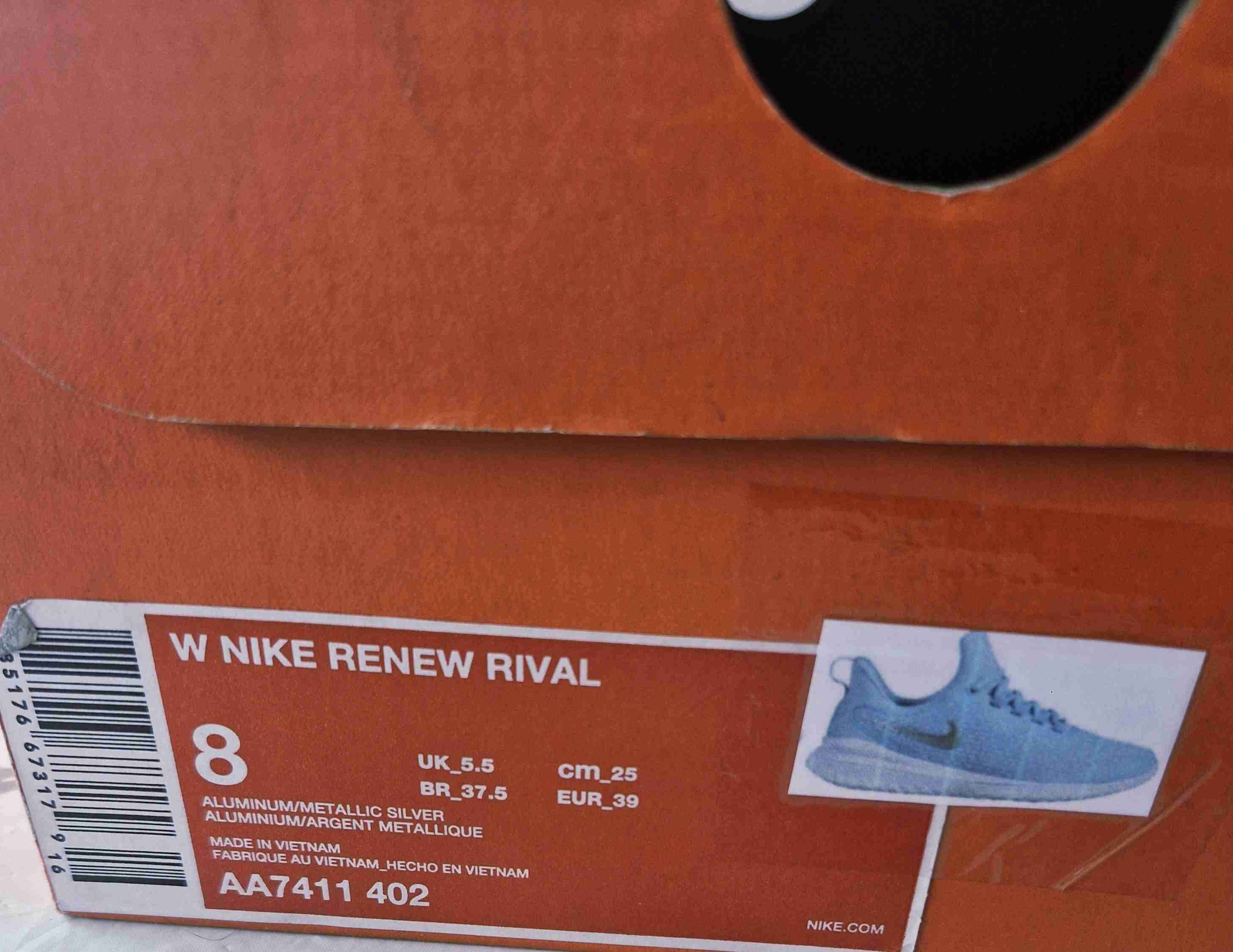 Zapatillas deportivas celestes Nike - miniatura 3