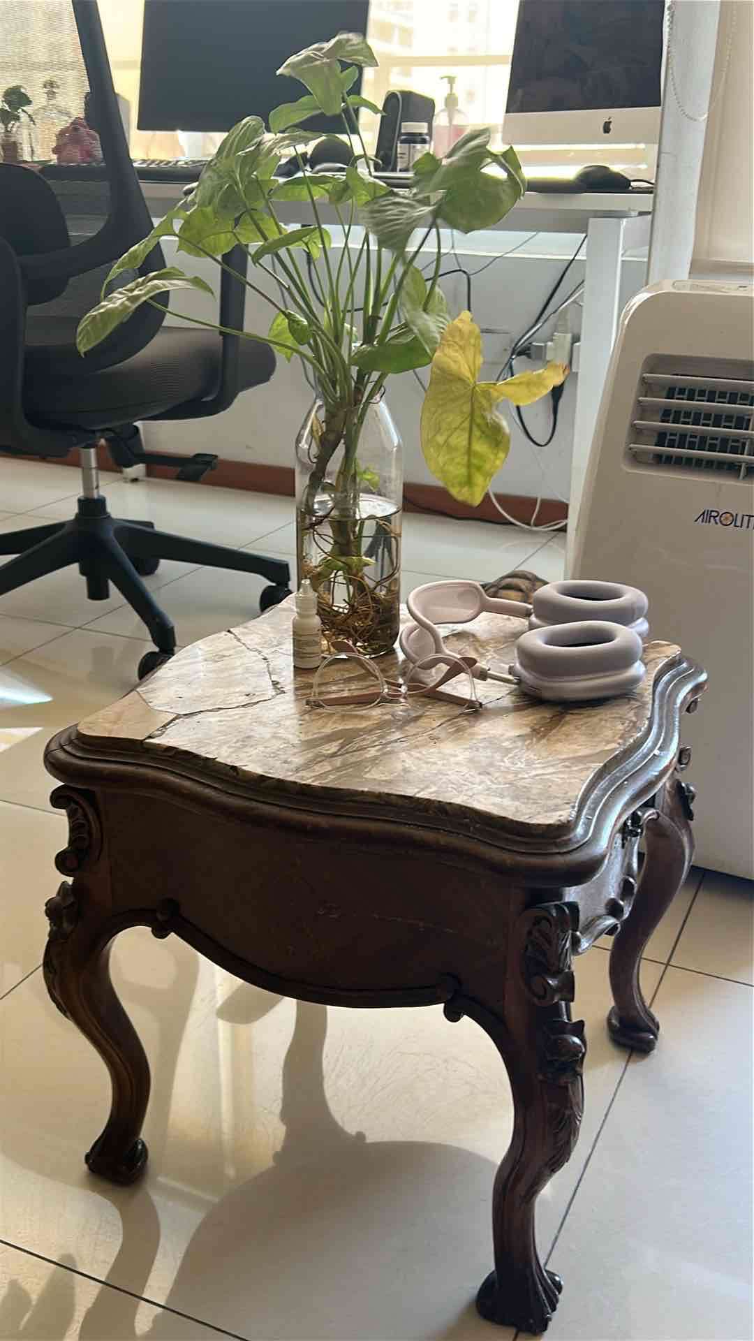 Hermosas mesitas antiguas - miniatura 2