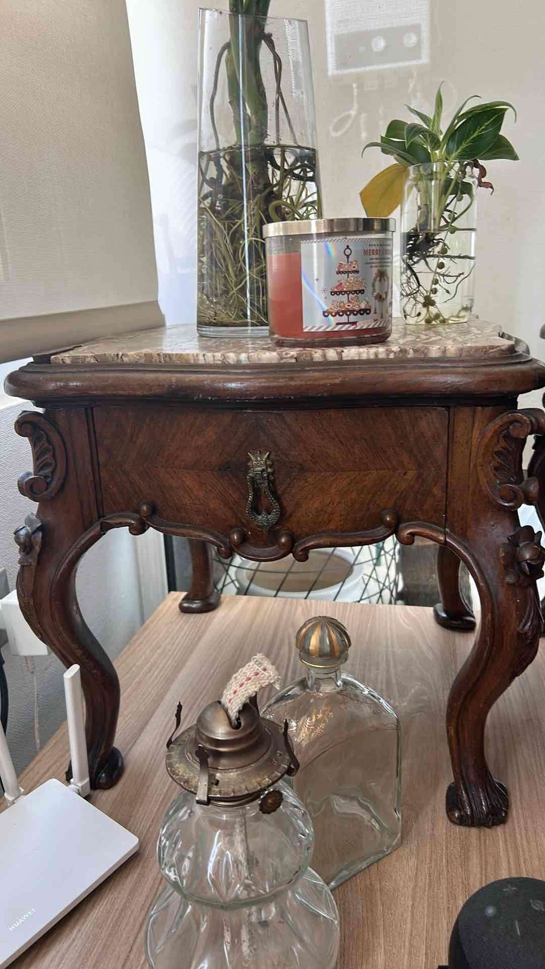 Hermosas mesitas antiguas - miniatura 4