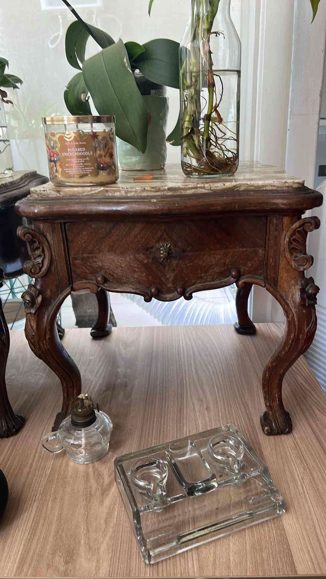 Hermosas mesitas antiguas - miniatura 5