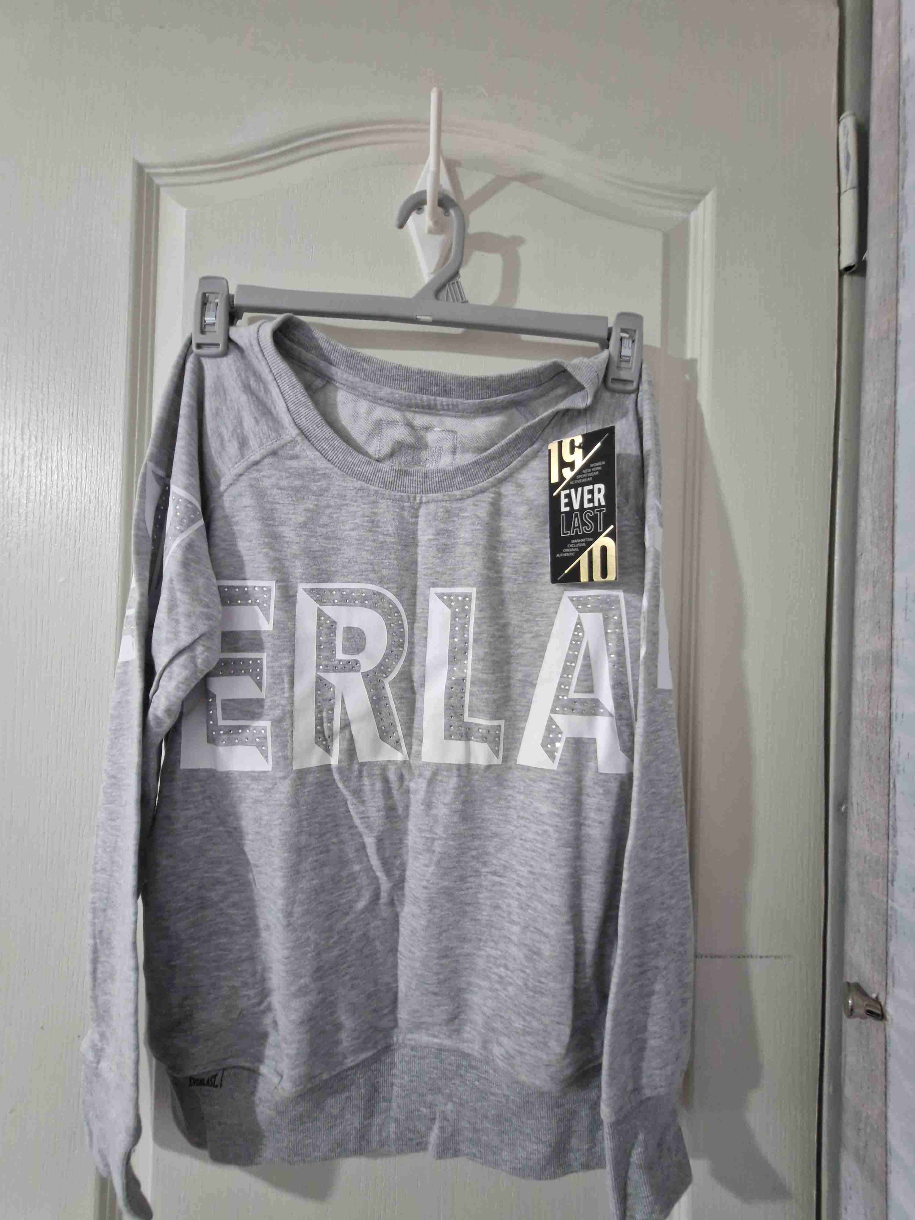 Poleron gris Everlast talla M