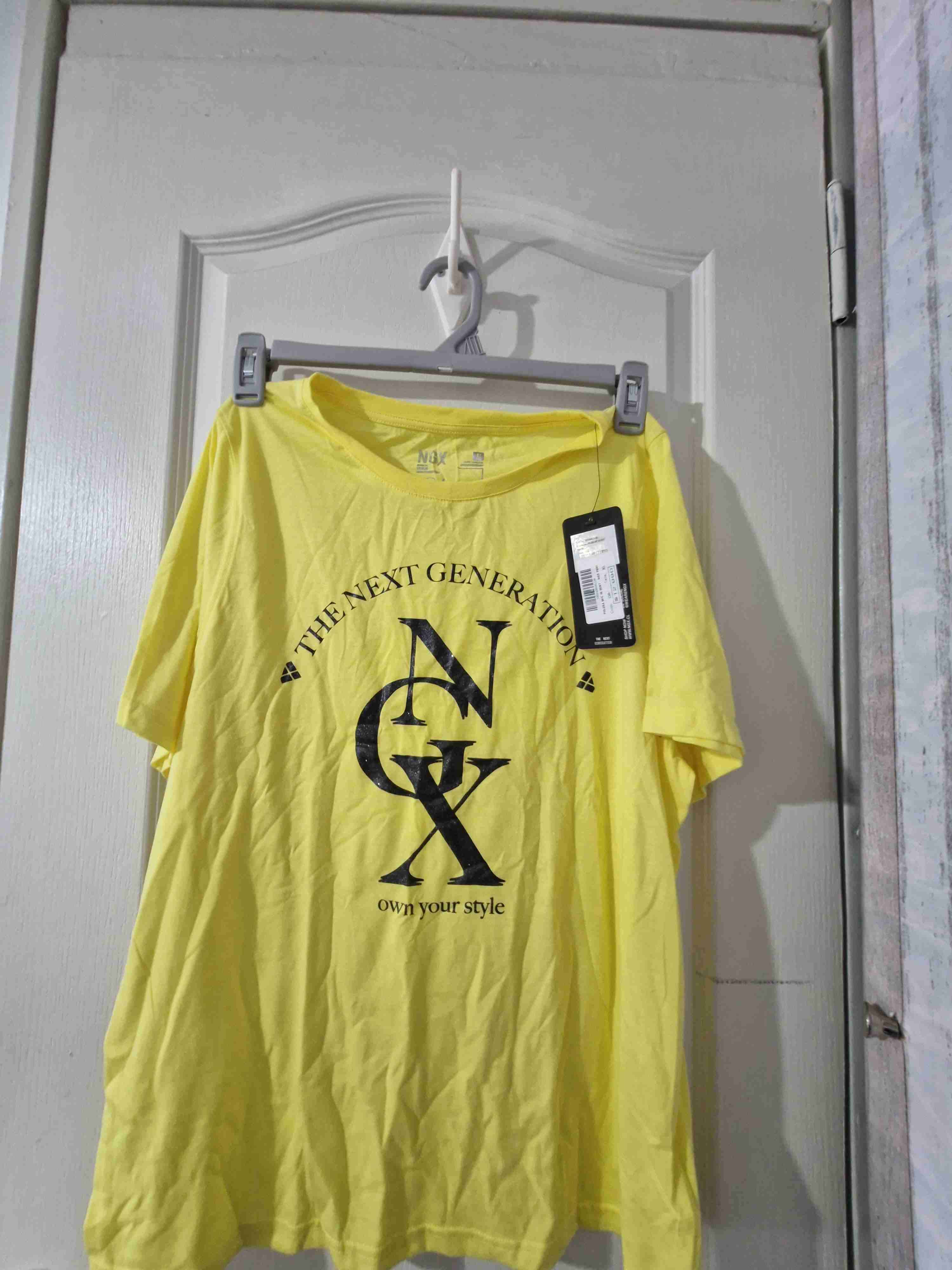Polera amarilla NGX XL
