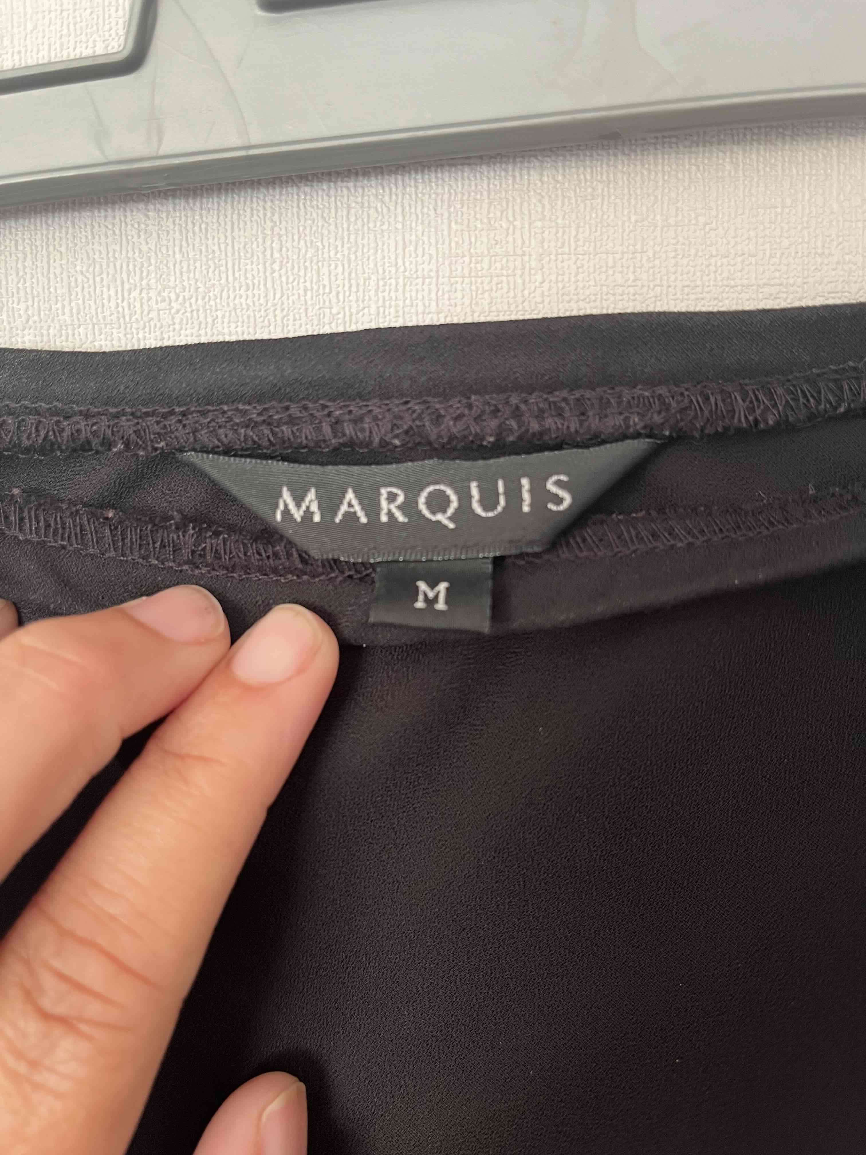 Falda negra con vuelos talla M - miniatura 4