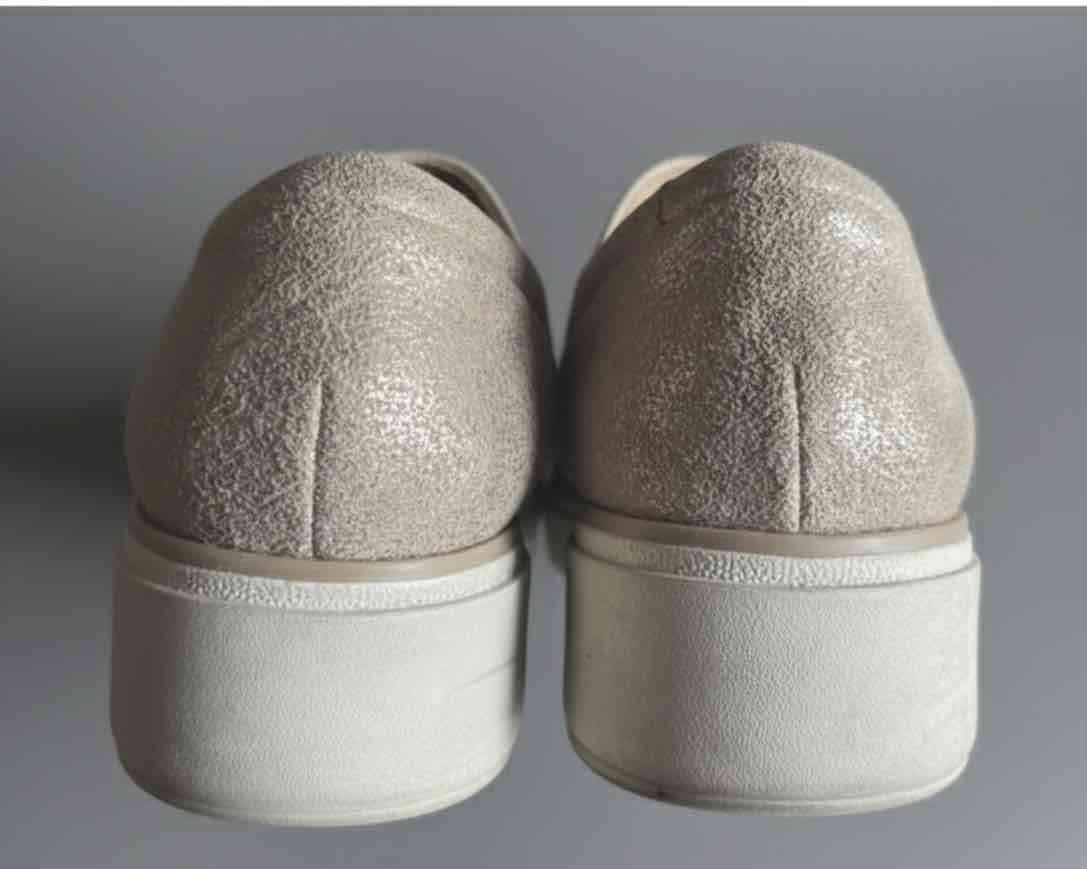 Zapatos beige de cuero dorado 38 Clarks - miniatura 3