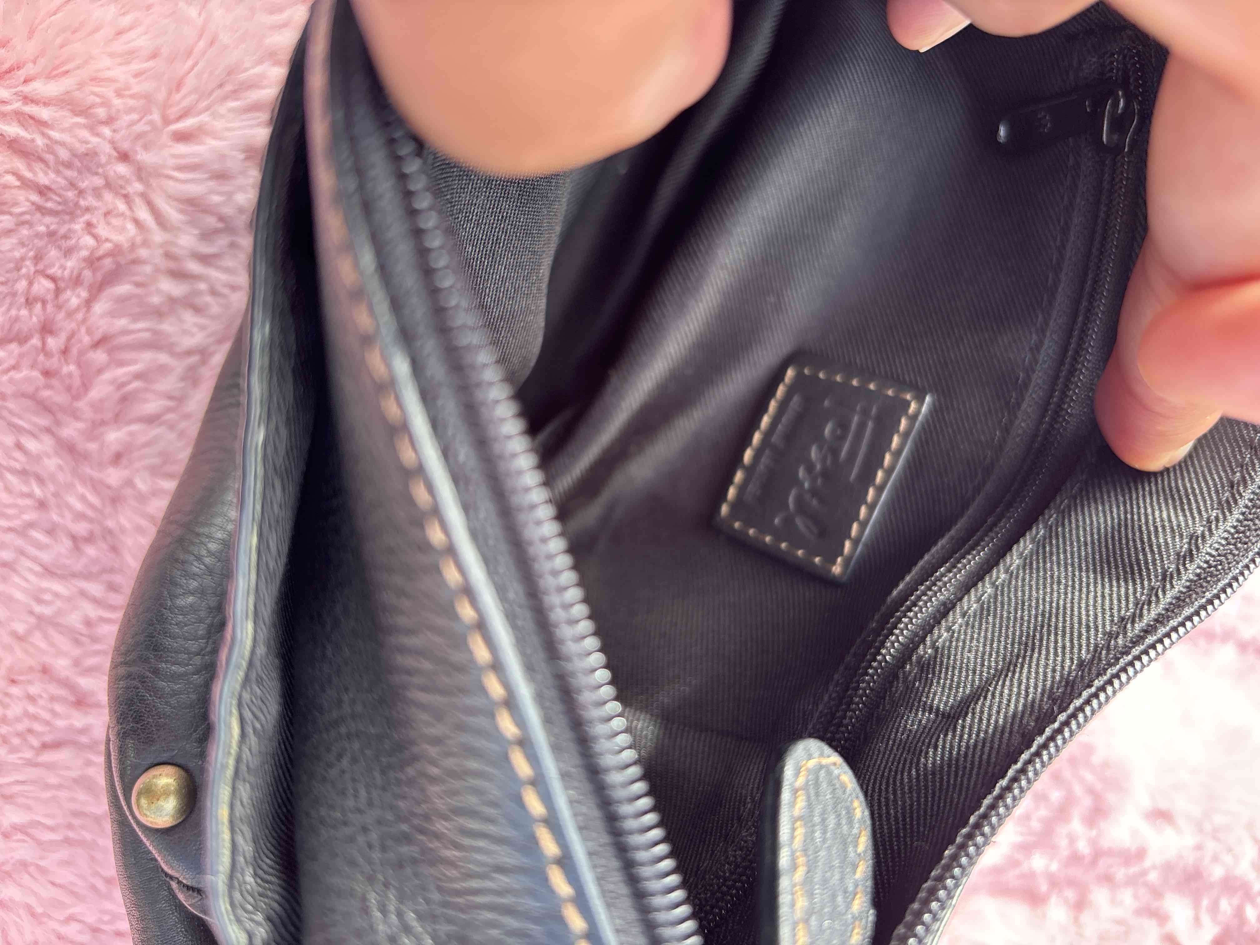 Cartera negra de cuero Fossil - miniatura 4