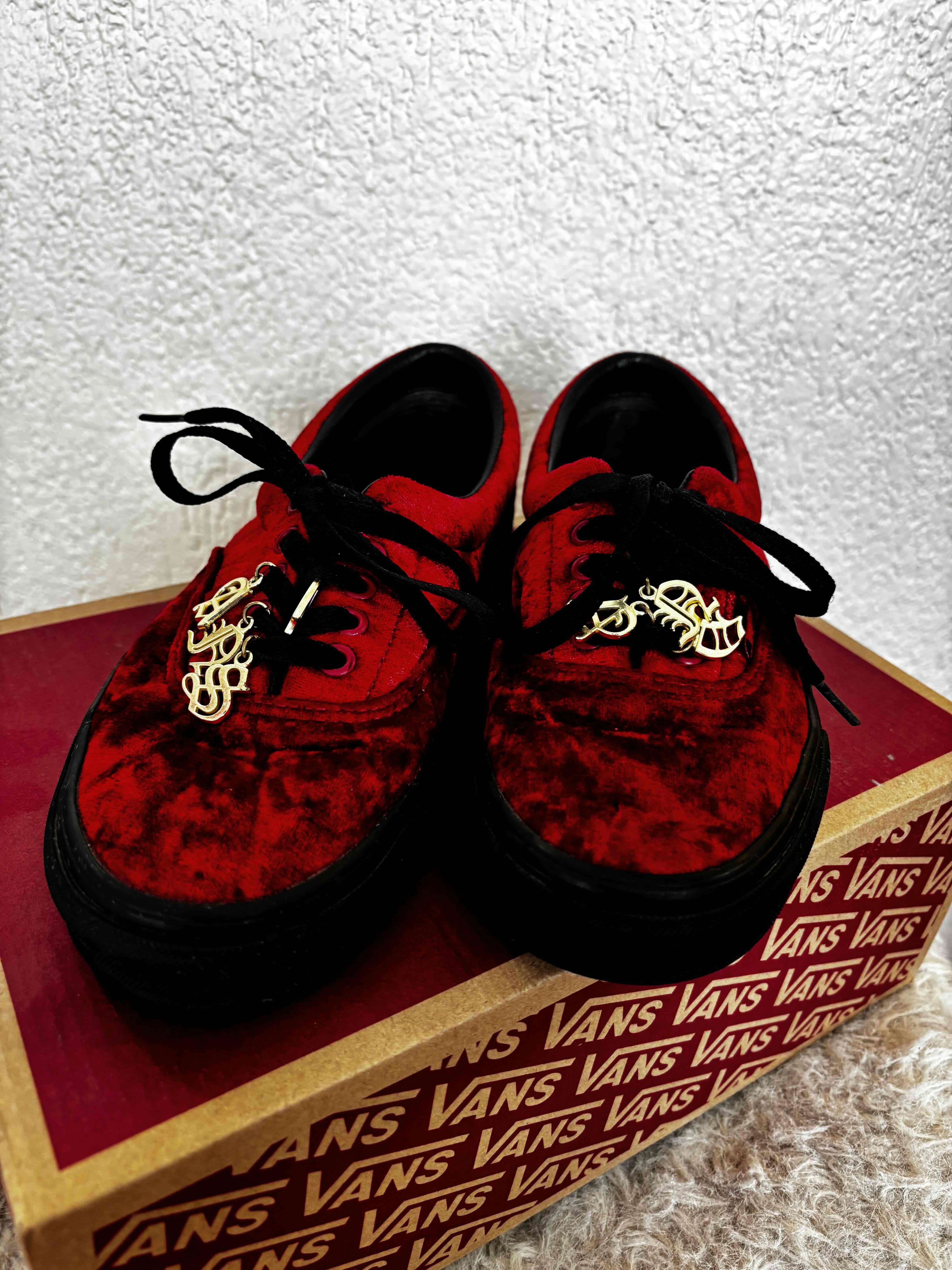 Zapatillas Vans rojas de terciopelo - miniatura 3