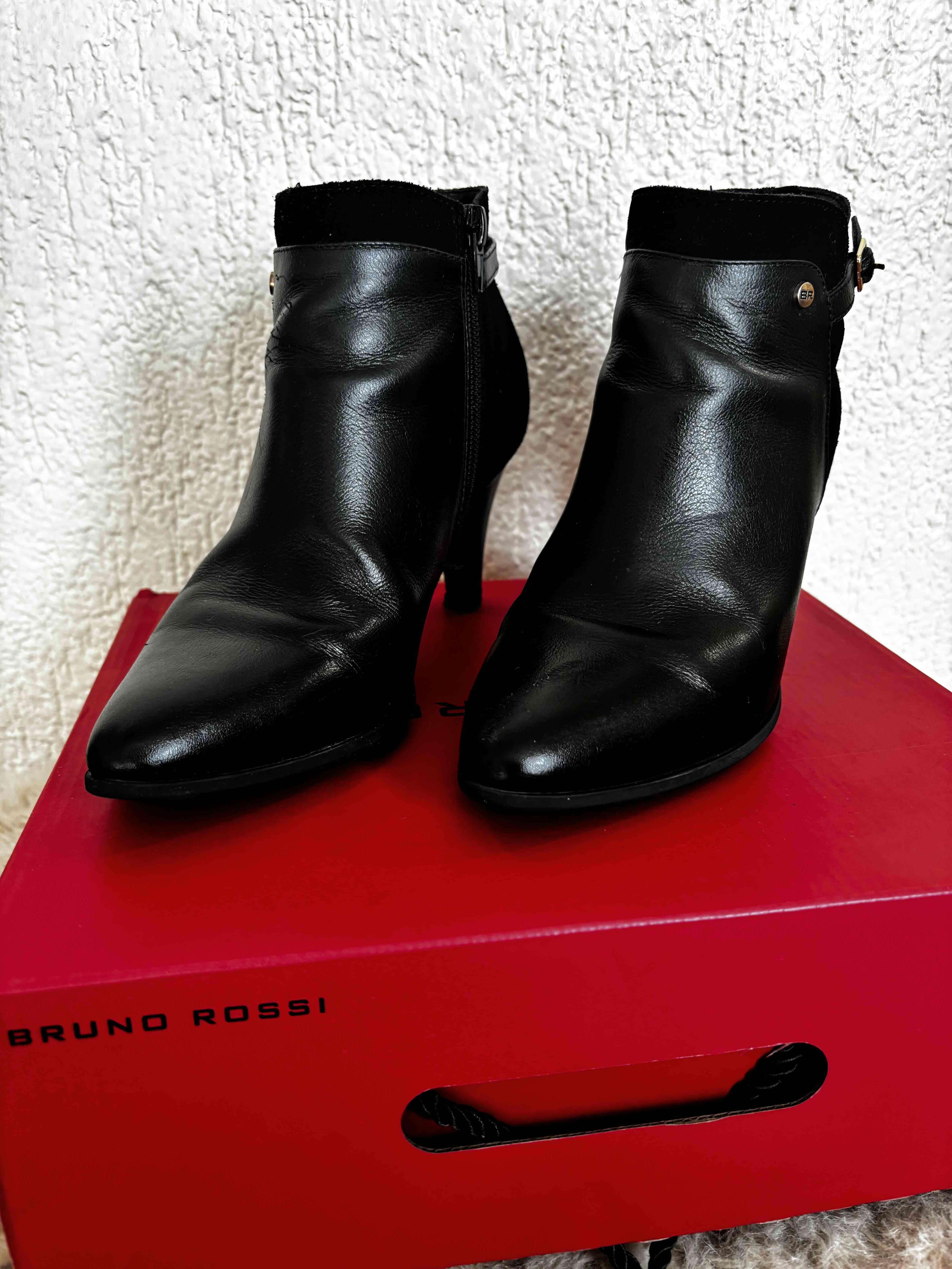 Botines negros de cuero con tacón - miniatura 4