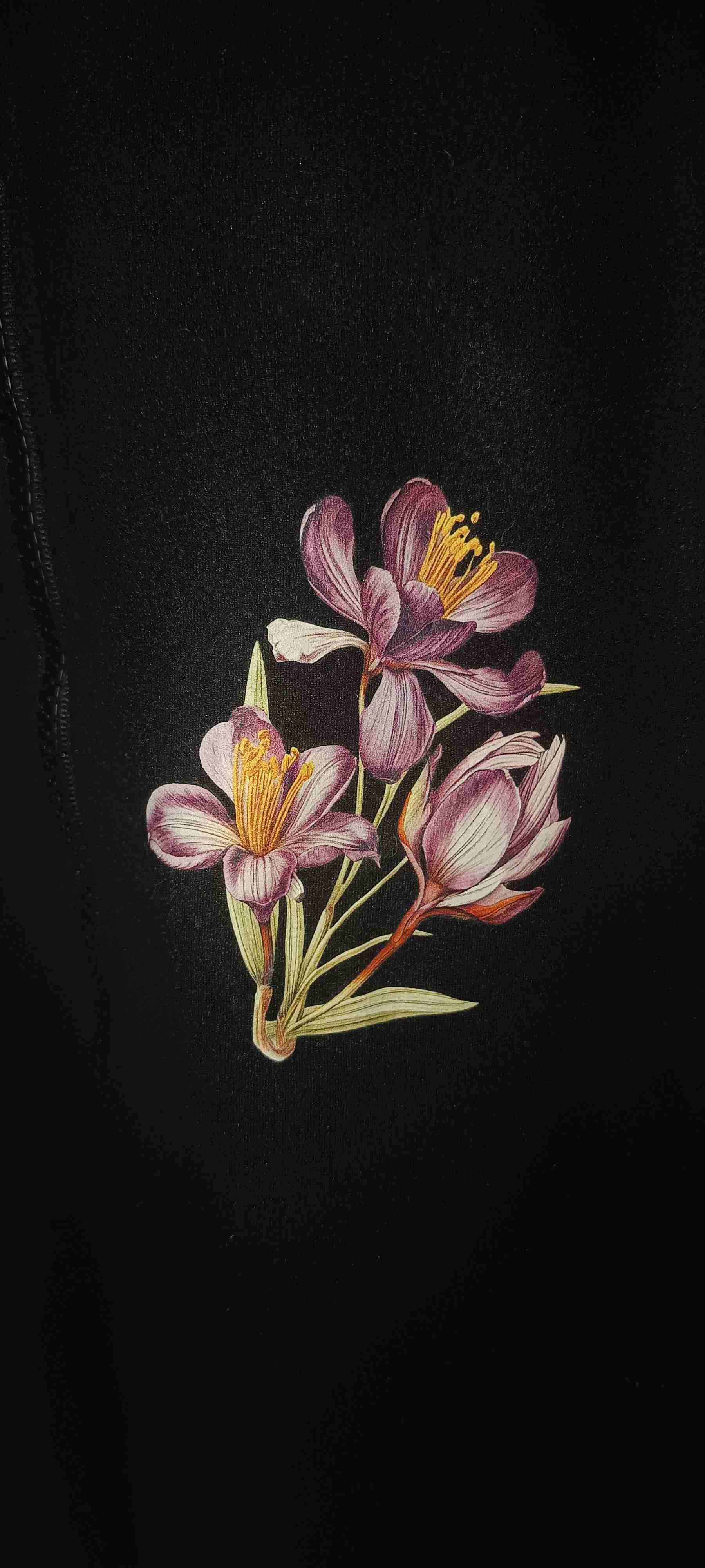 Polerón negro con capucha y diseño - miniatura 6