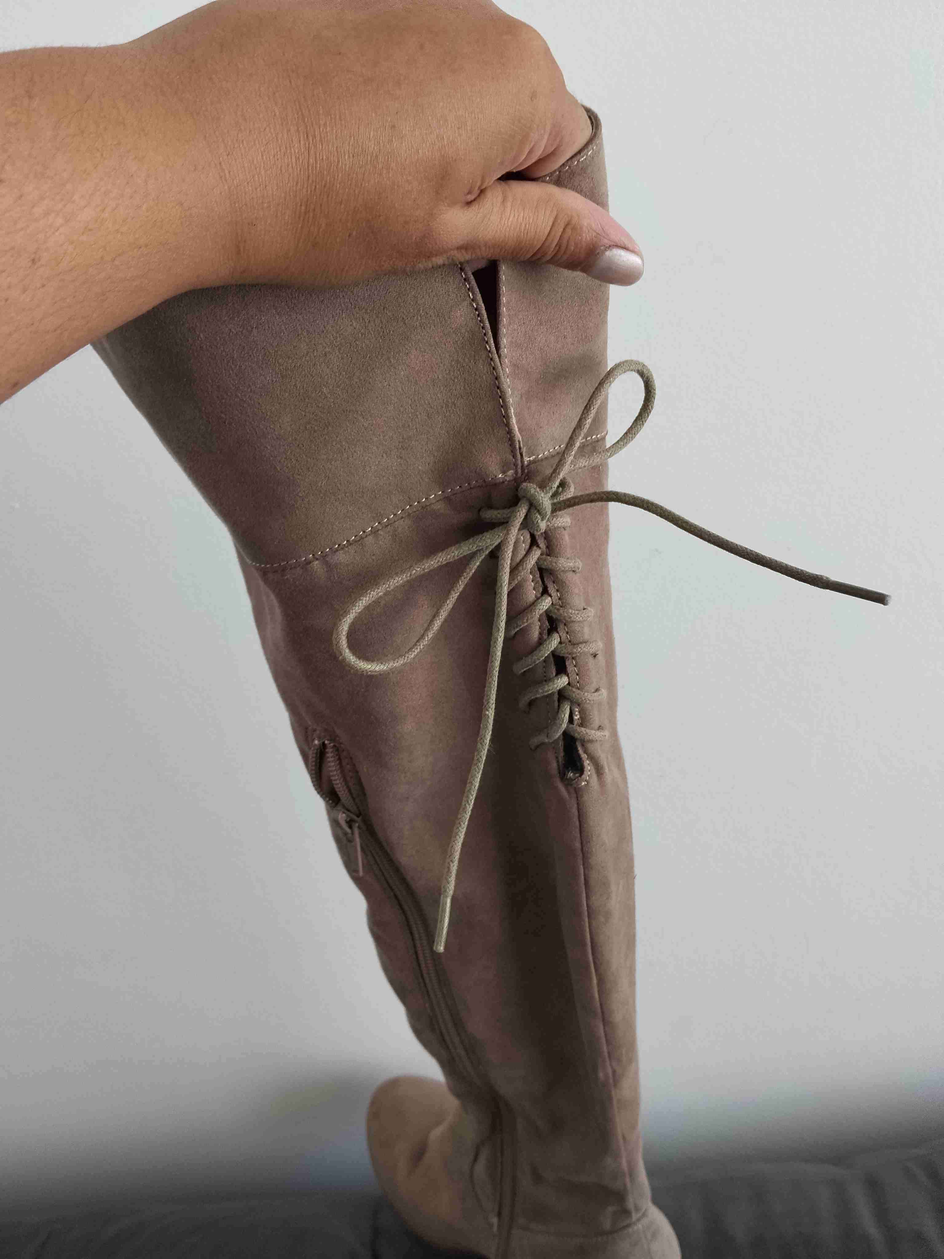 Botas altas color beige - miniatura 2