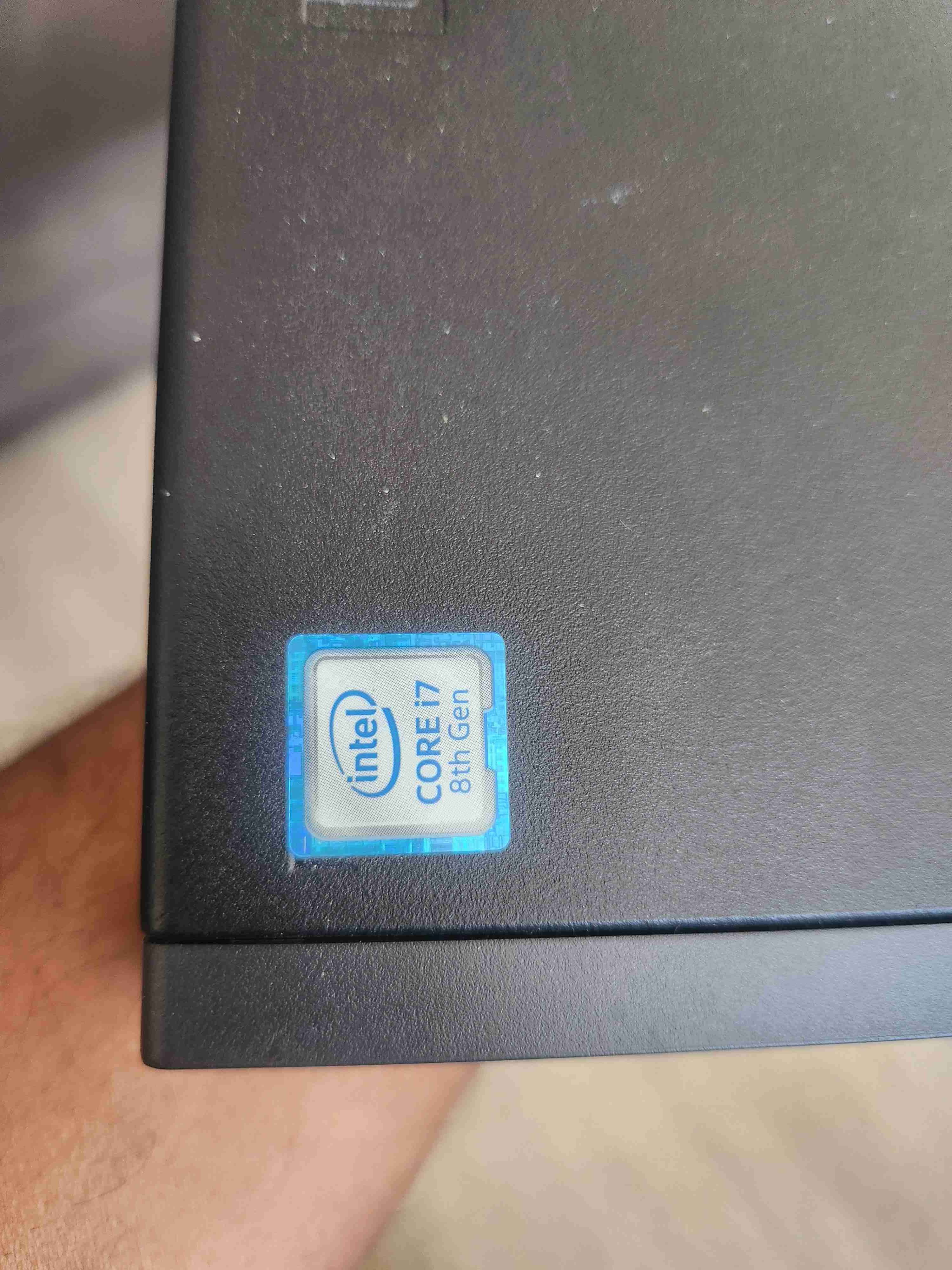 Mini PC Lenovo ThinkCentre inter l7 de 8va generac - miniatura 2